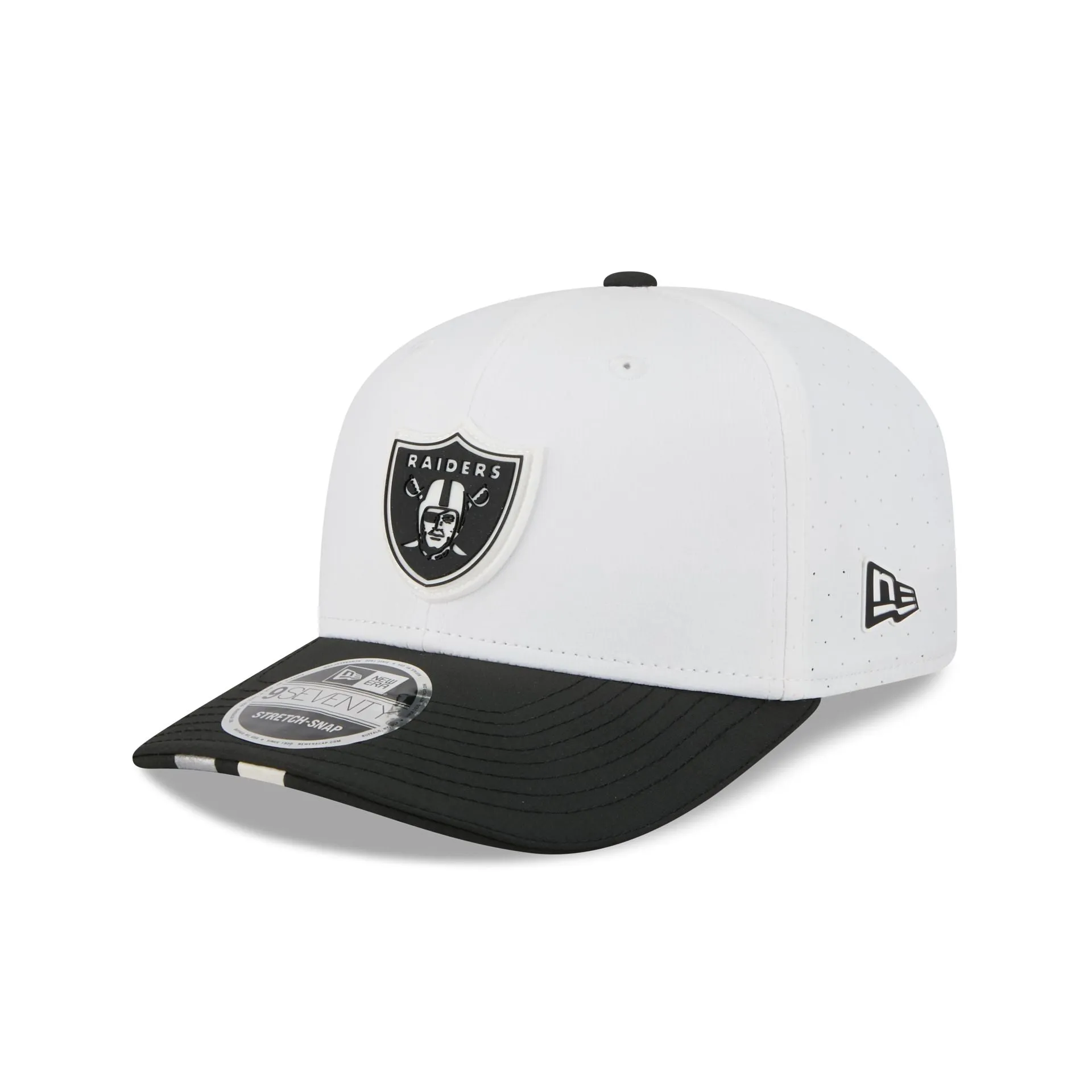 Las Vegas Raiders 2025 Training 9SEVENTY Stretch-Snap Hat sold by New Era