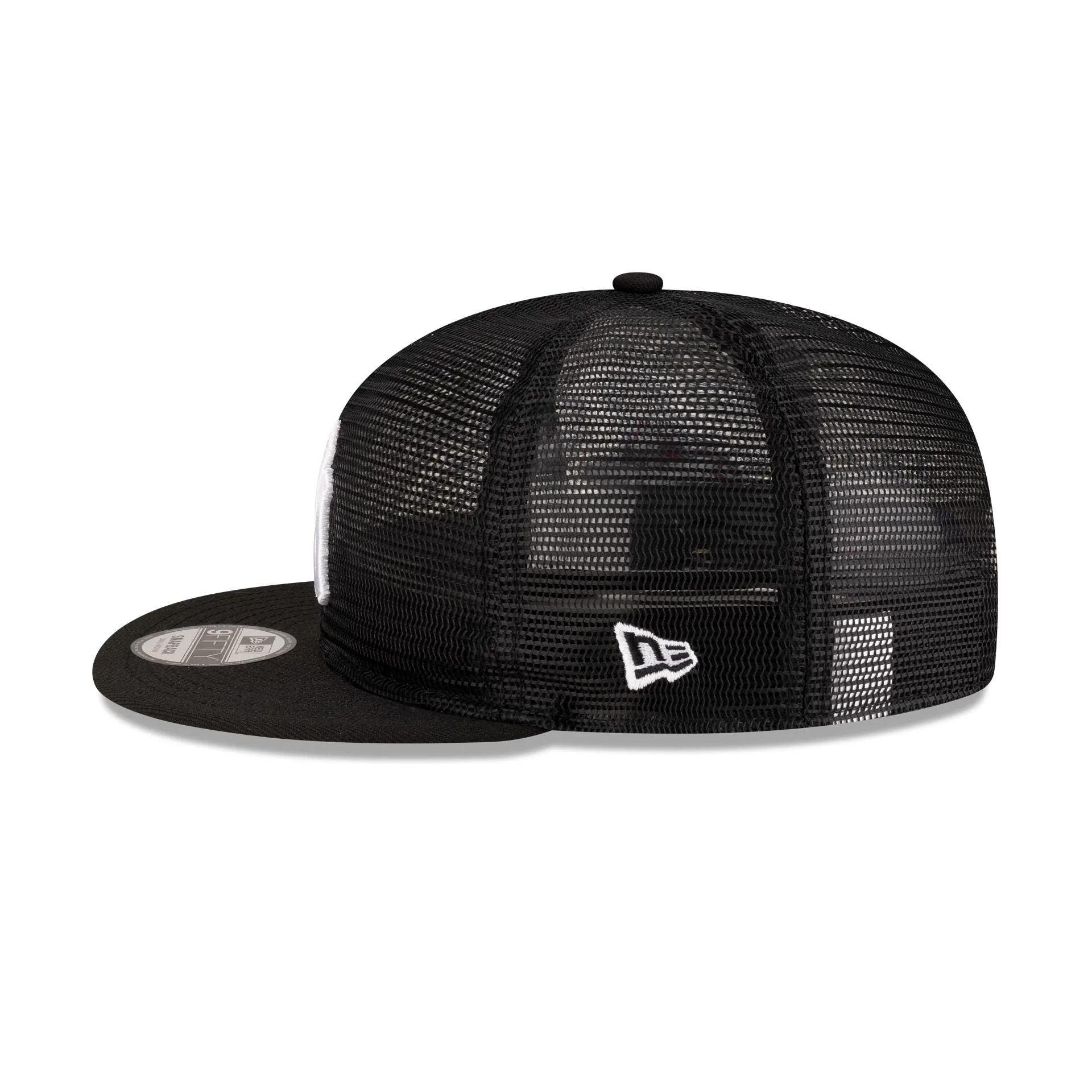 New York Yankees Black Mesh 9FIFTY Snapback Hat sold by New Era product image thumbnail 5