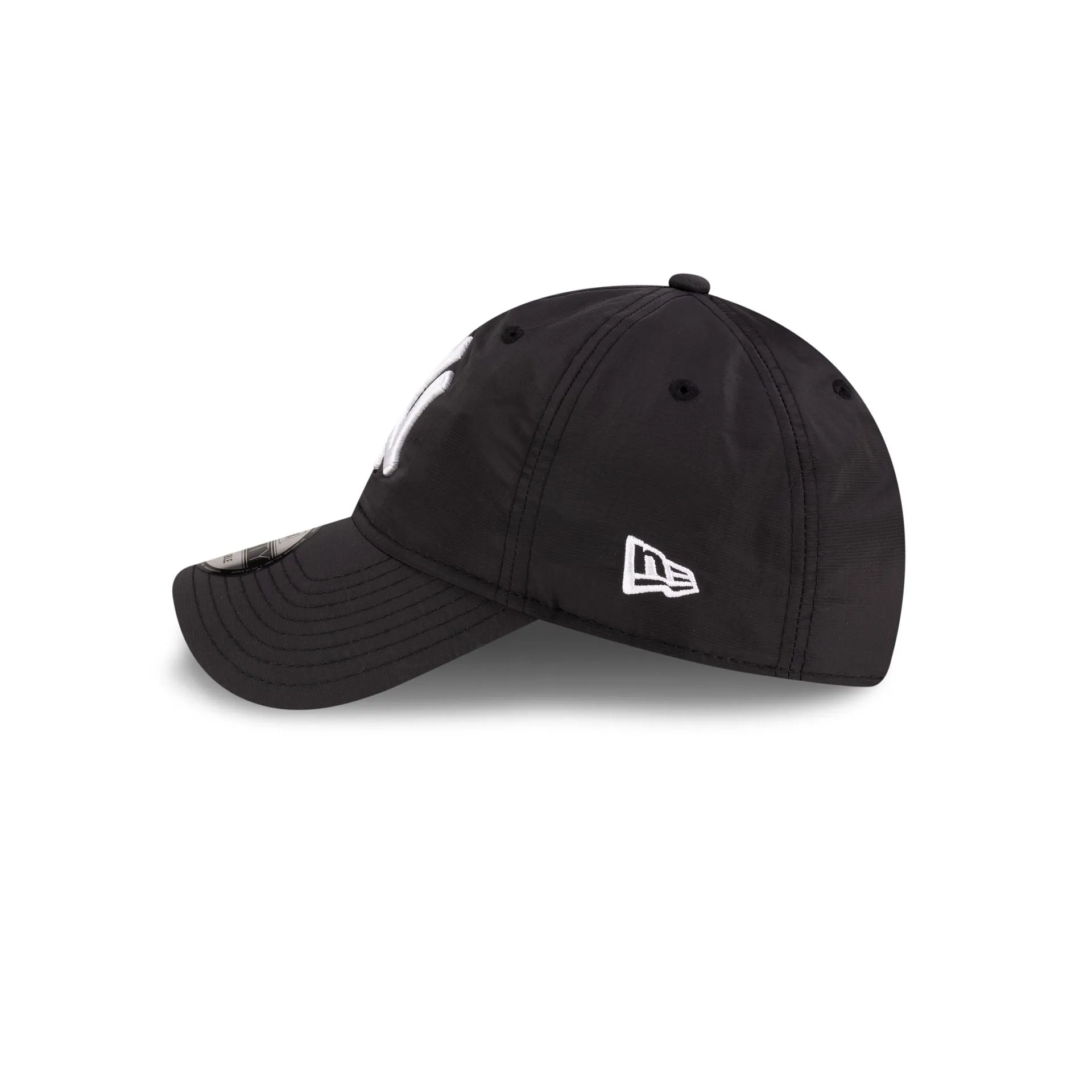 New York Yankees Black Nylon 9FORTY Adjustable Hat sold by New Era product image thumbnail 4