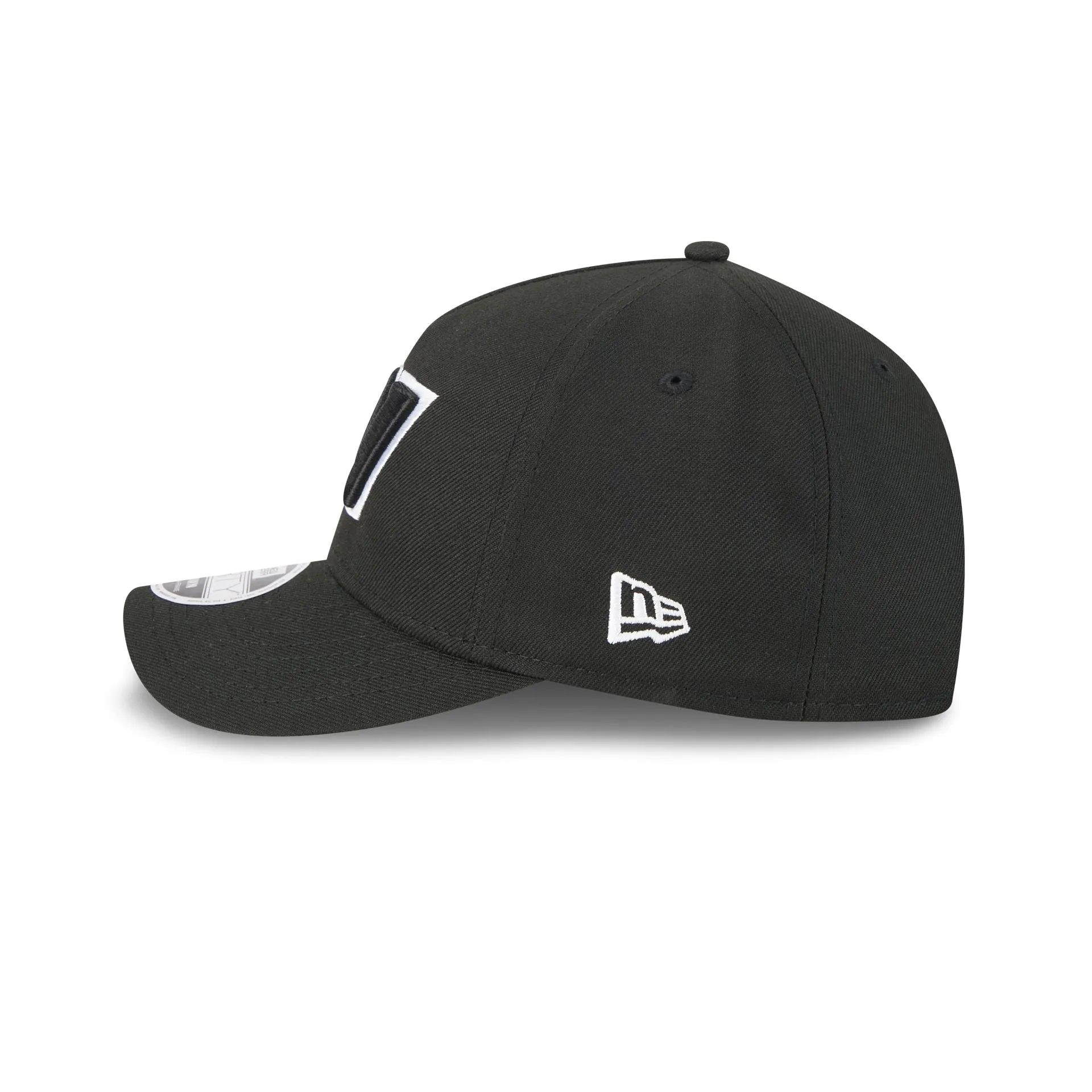 Washington Commanders Black & White 9FORTY M-Crown A-Frame Snapback Hat sold by New Era product image thumbnail 4