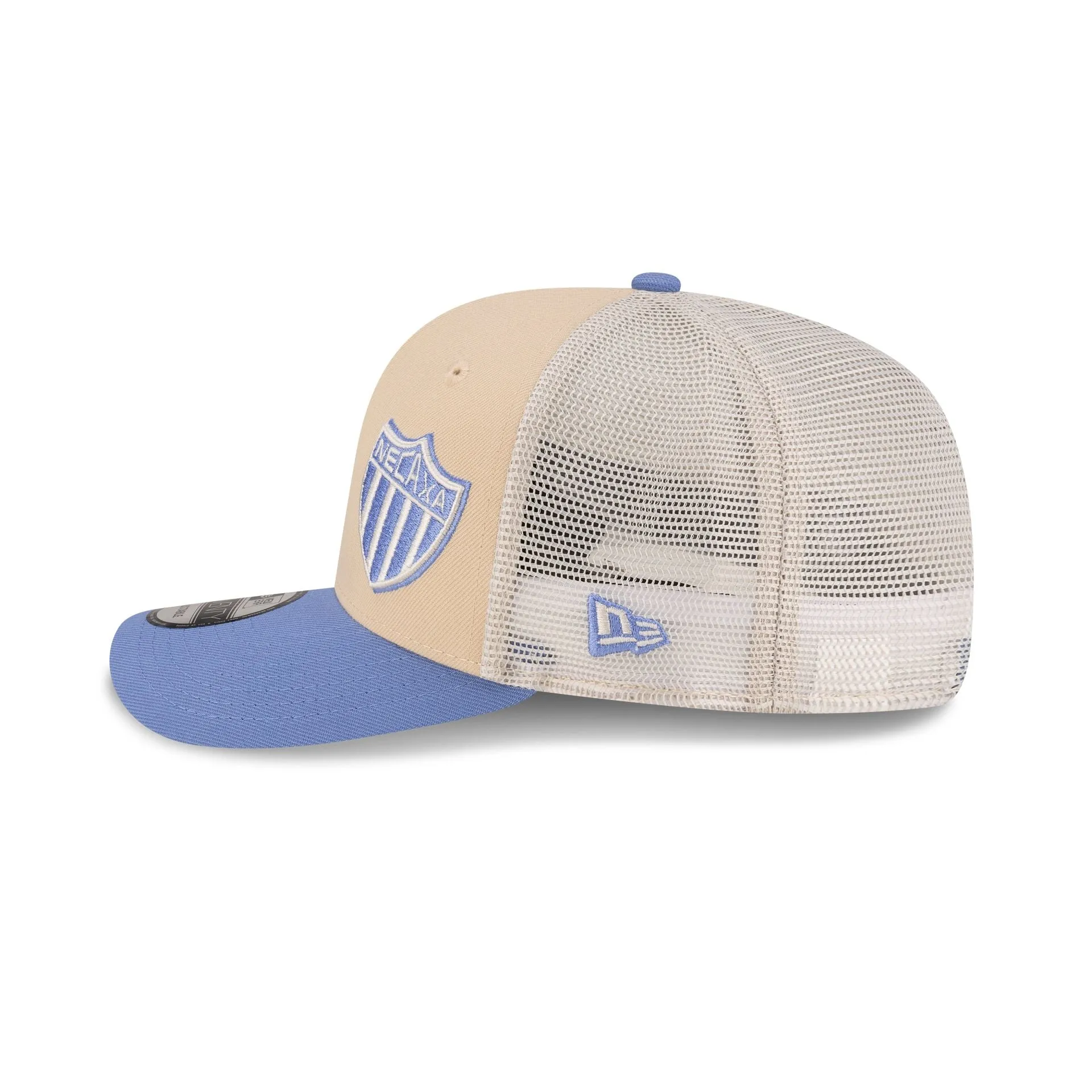 Club Necaxa Dual Logo 9SEVENTY Trucker Hat sold by New Era product image thumbnail 5