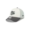 Diablos Rojos del México Mint 9FORTY A-Frame Snapback Hat sold by New Era