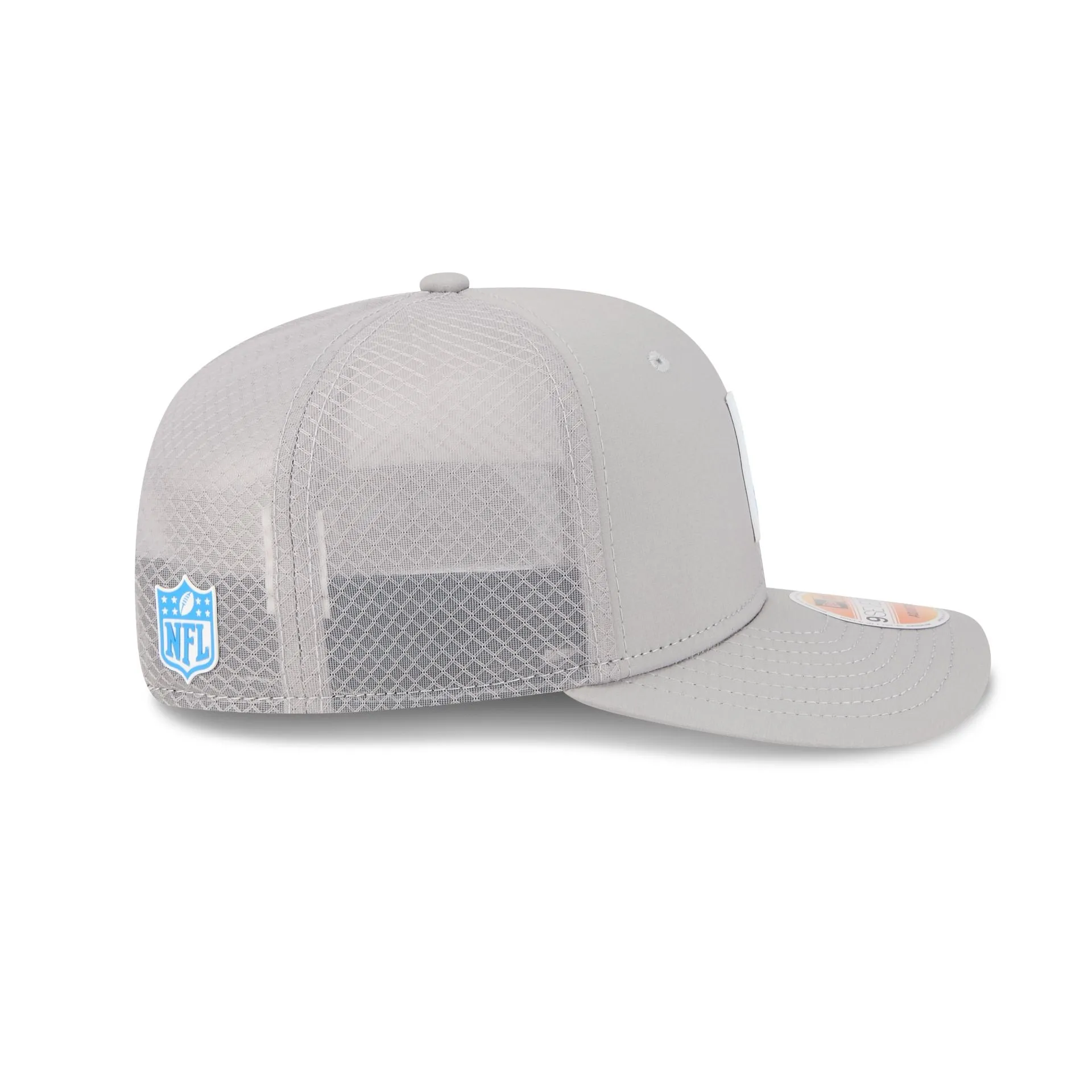Los Angeles Chargers 2025 Sideline Hot Weather Gray 9SEVENTY Trucker Hat sold by New Era product image thumbnail 5