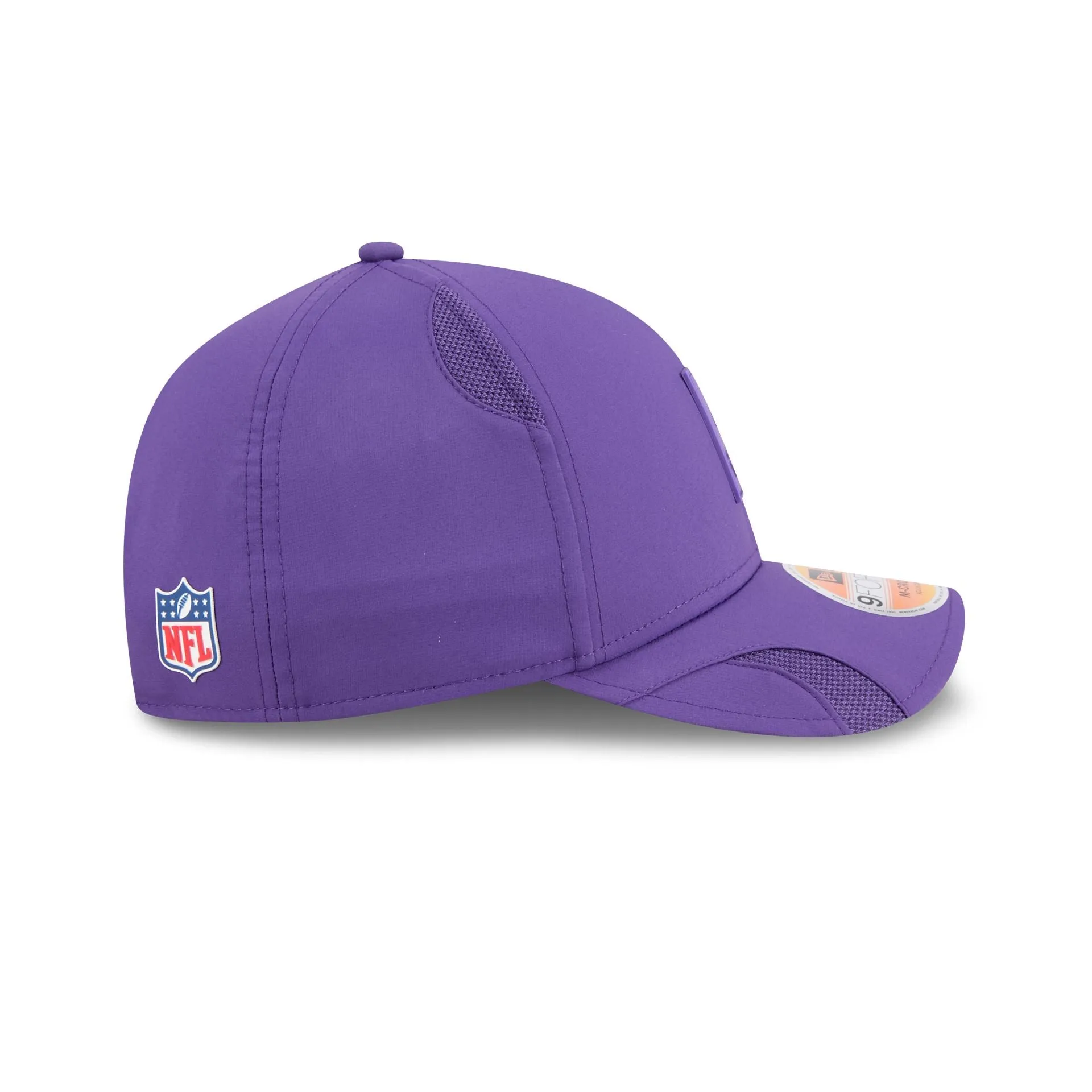 Minnesota Vikings 2025 Sideline Hot Weather 9FORTY M-Crown Snapback Hat sold by New Era product image thumbnail 5