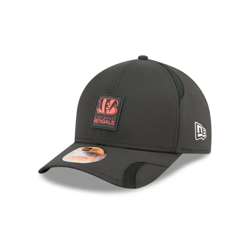 Cincinnati Bengals 2025 Sideline Hot Weather 9FORTY M-Crown Snapback Hat sold by New Era