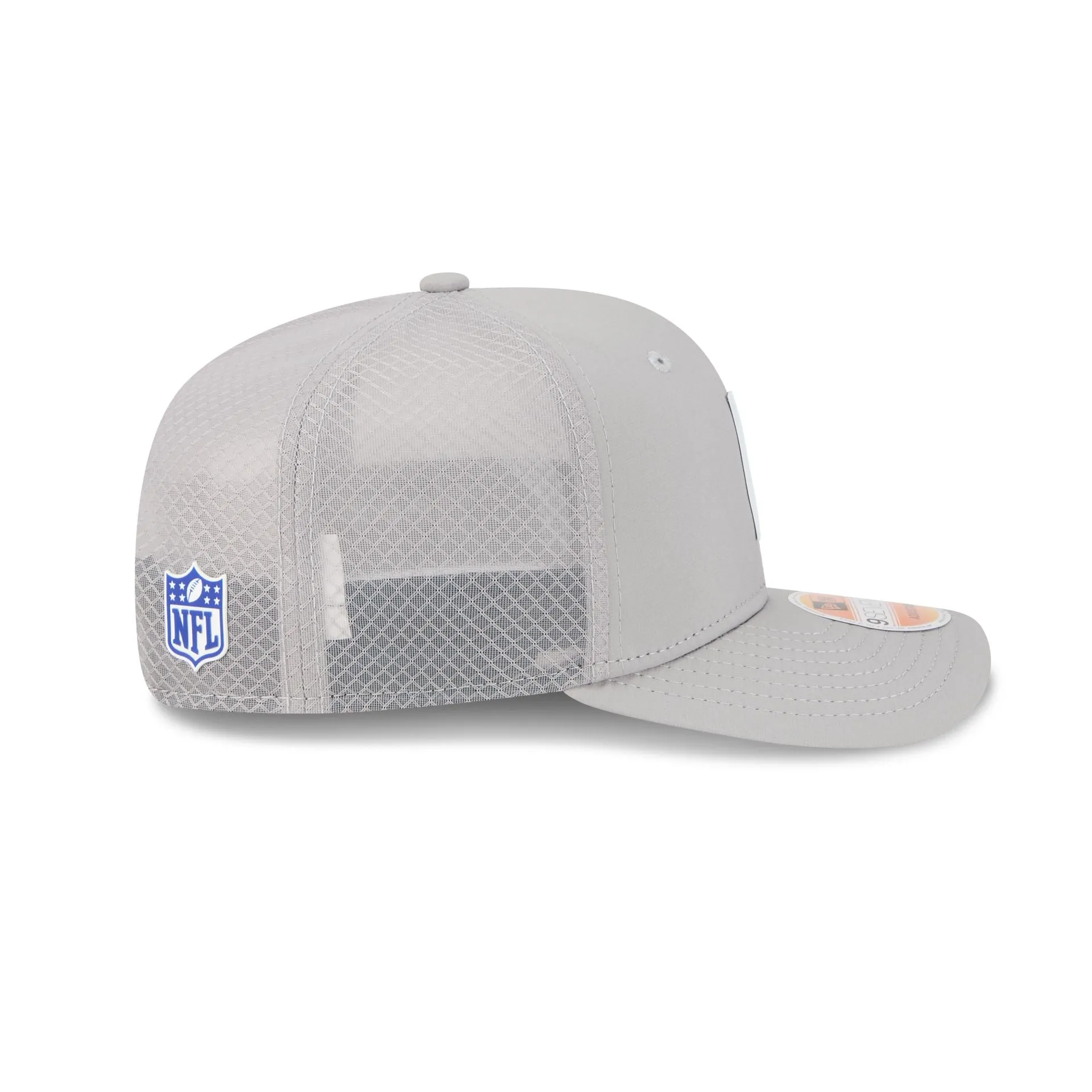 New York Giants 2025 Sideline Hot Weather Gray 9SEVENTY Trucker Hat sold by New Era product image thumbnail 5