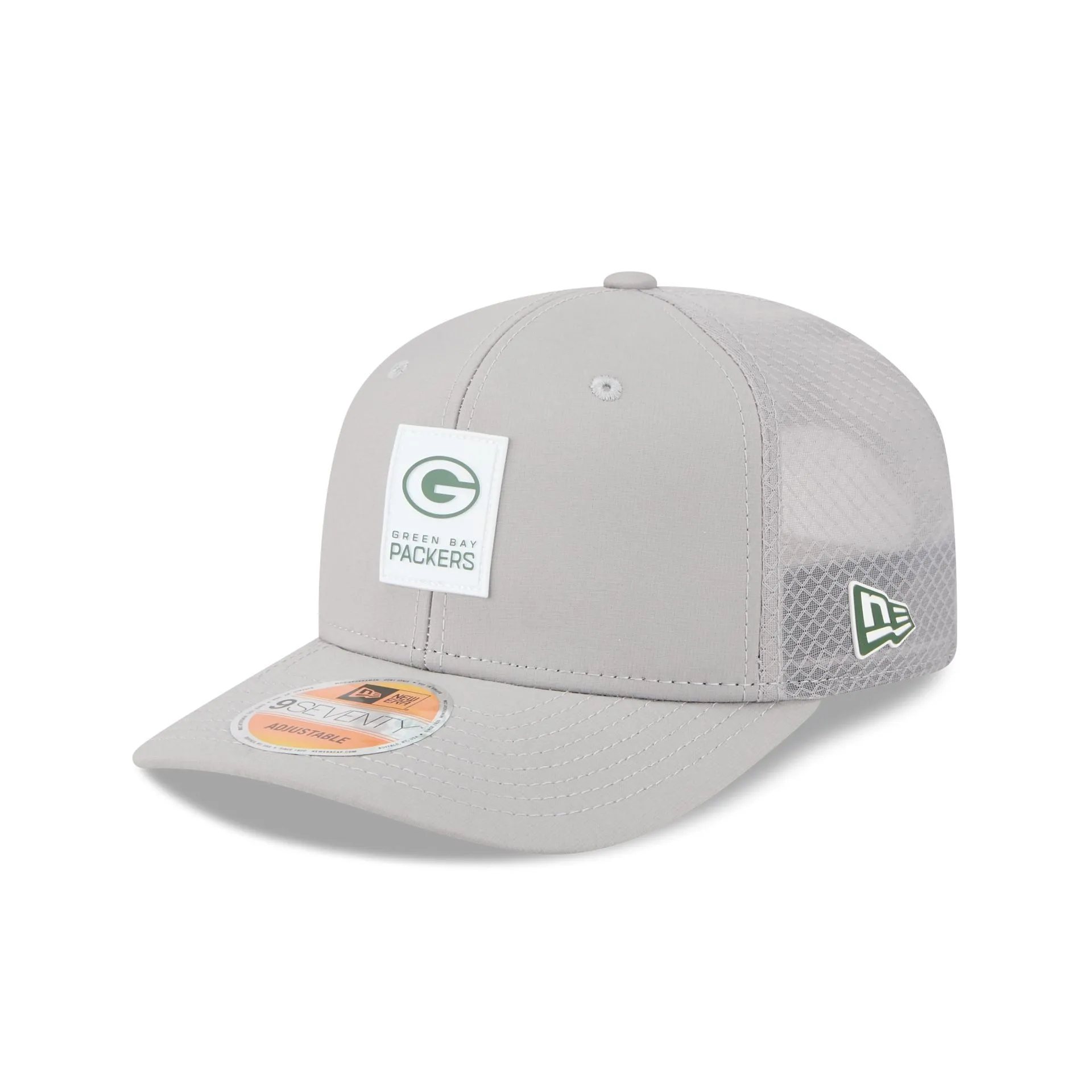 Green Bay Packers 2025 Sideline Hot Weather Gray 9SEVENTY Trucker Hat sold by New Era