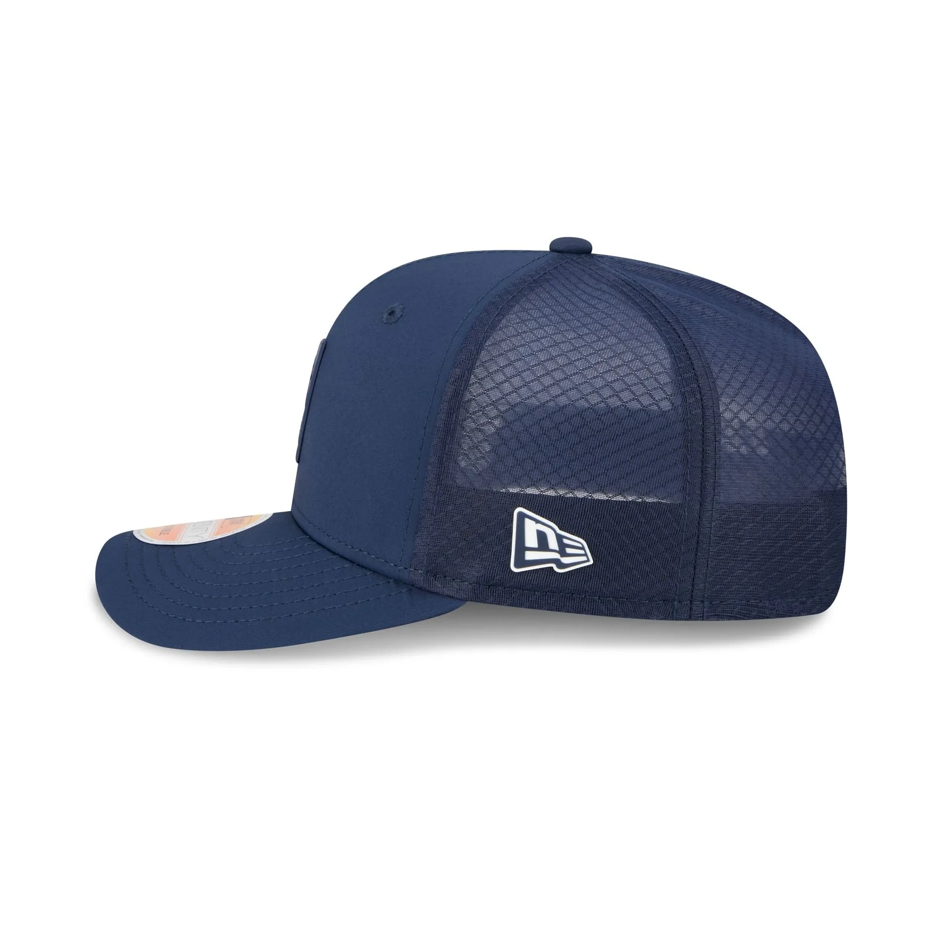 Tennessee Titans 2025 Sideline Hot Weather 9SEVENTY Trucker Hat sold by New Era product image thumbnail 4