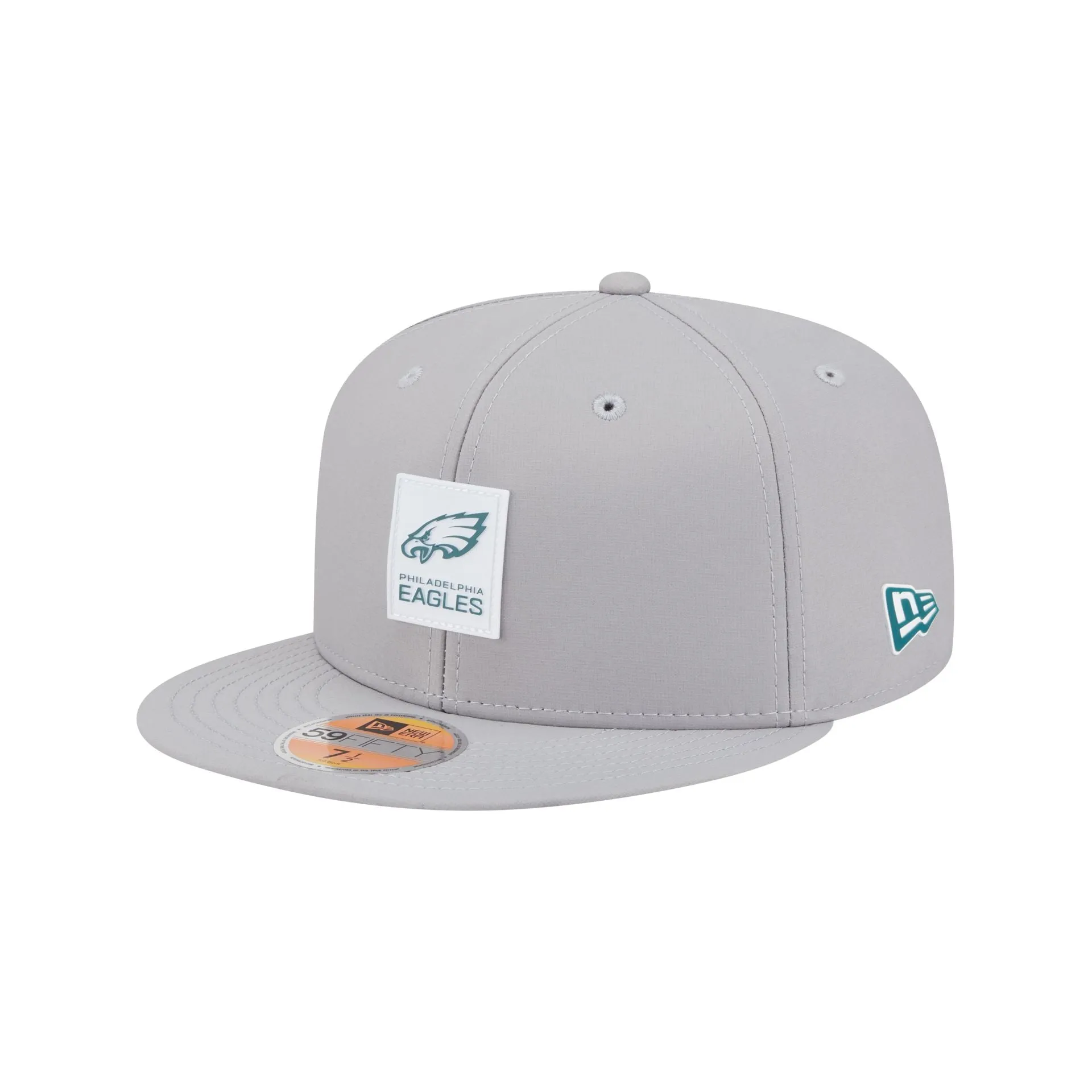 Philadelphia Eagles 2025 Sideline Hot Weather Gray 59FIFTY Fitted Hat sold by New Era