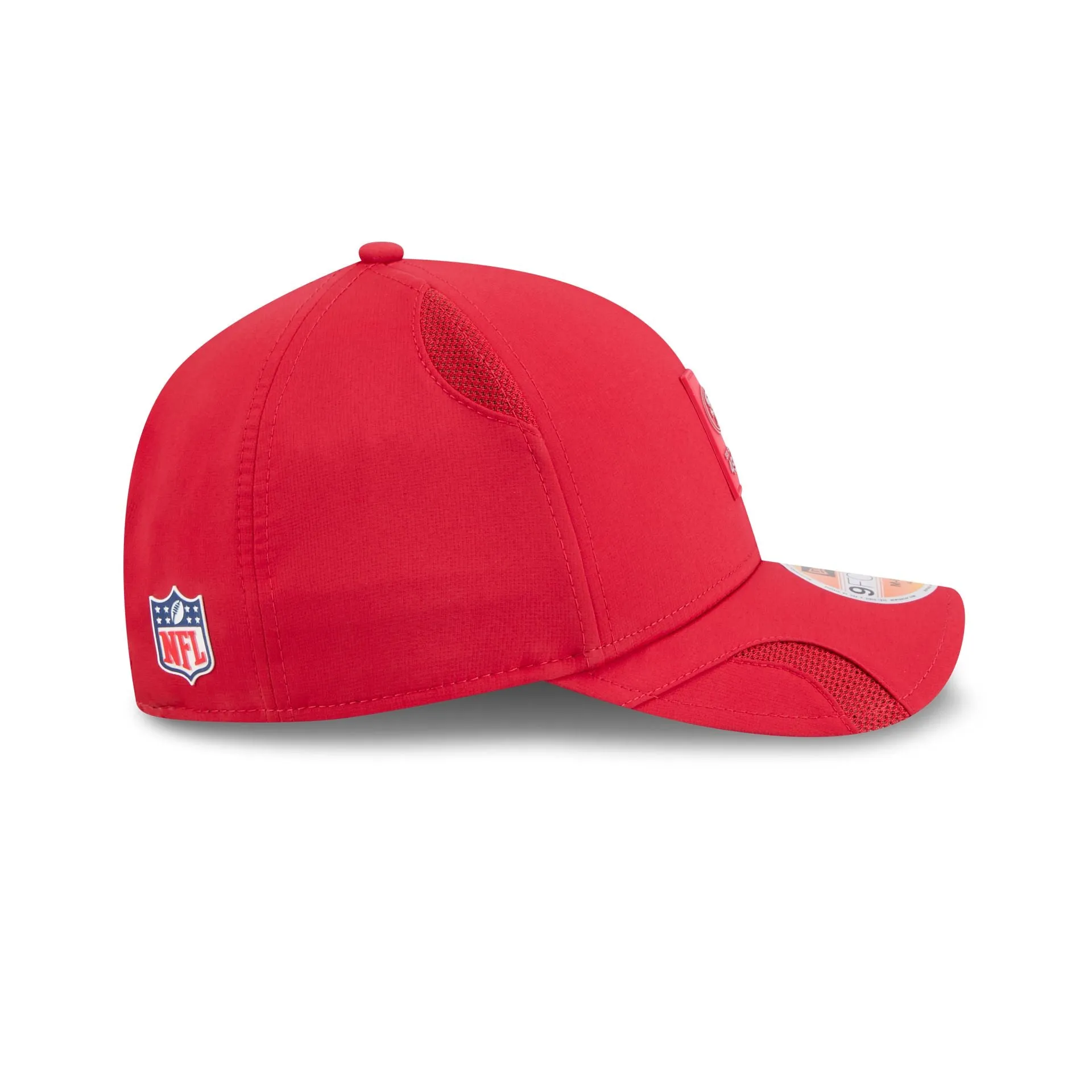 San Francisco 49ers 2025 Sideline Hot Weather 9FORTY M-Crown Snapback Hat sold by New Era product image thumbnail 5