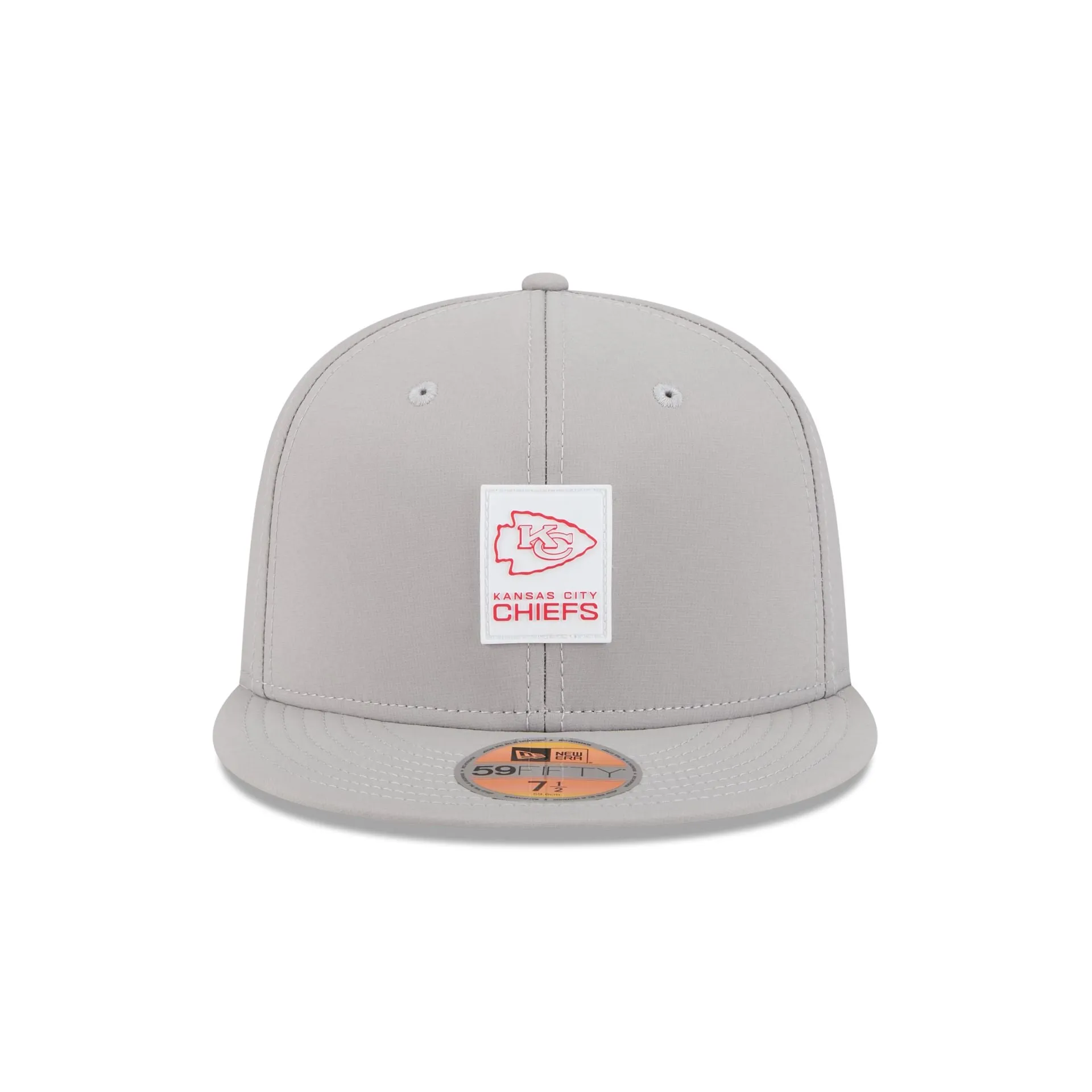 Kansas City Chiefs 2025 Sideline Hot Weather Gray 59FIFTY Fitted Hat sold by New Era product image thumbnail 2