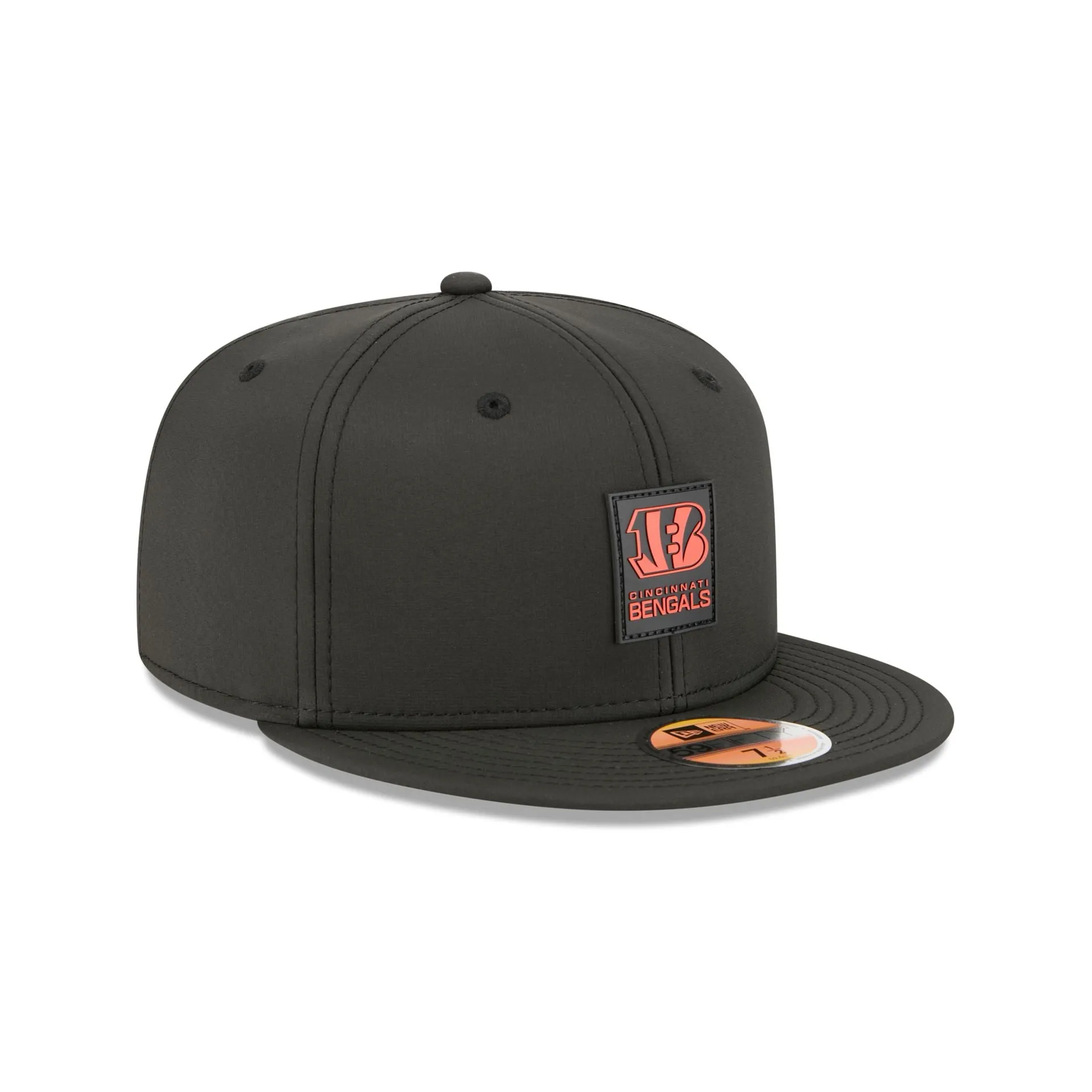 Cincinnati Bengals 2025 Sideline Hot Weather 59FIFTY Fitted Hat sold by New Era product image thumbnail 3