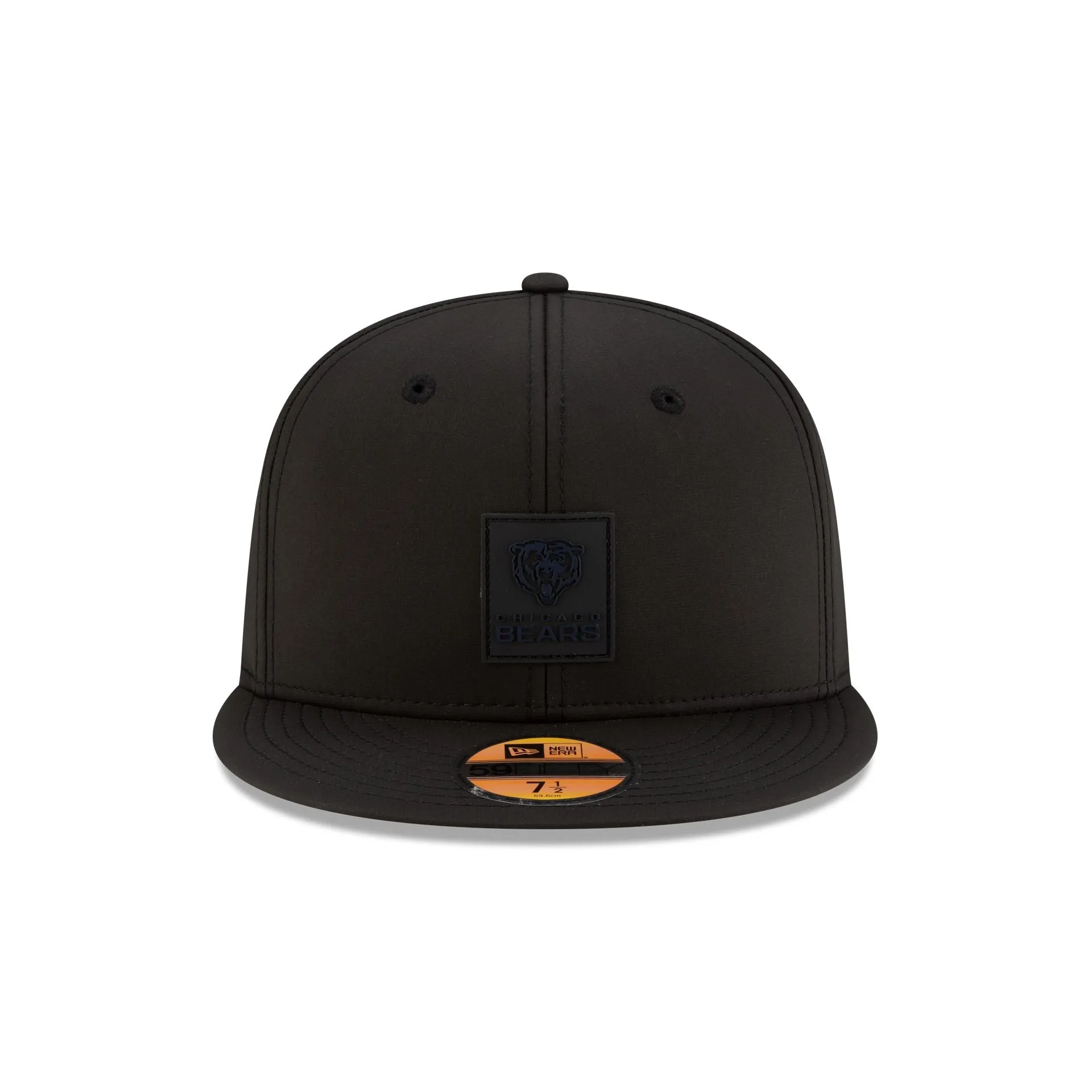 Chicago Bears 2025 Sideline Hot Weather Black 59FIFTY Fitted Hat sold by New Era product image thumbnail 2