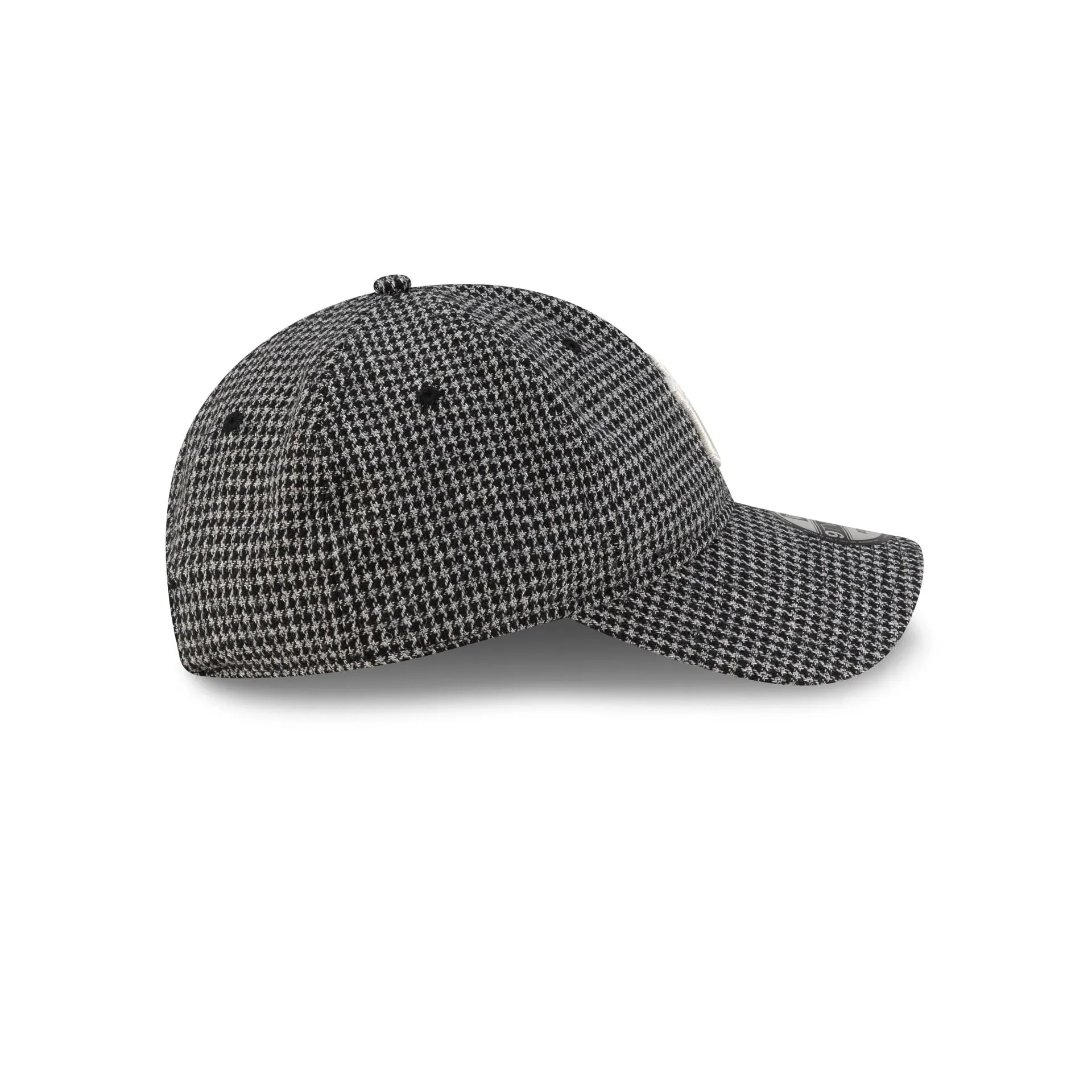 New York Yankees Houndstooth 9TWENTY Adjustable Hat sold by New Era product image thumbnail 5