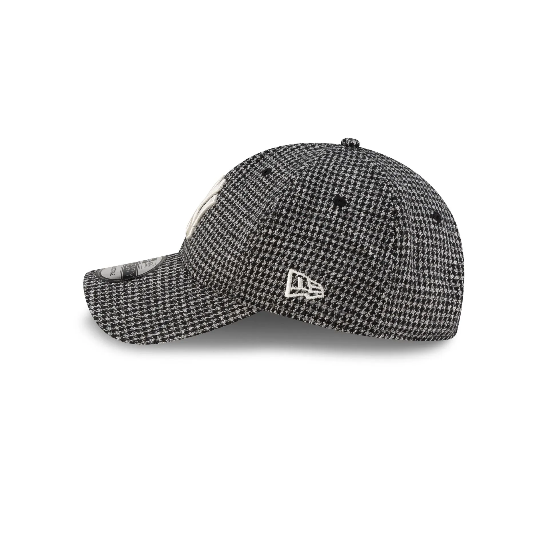 New York Yankees Houndstooth 9TWENTY Adjustable Hat sold by New Era product image thumbnail 4