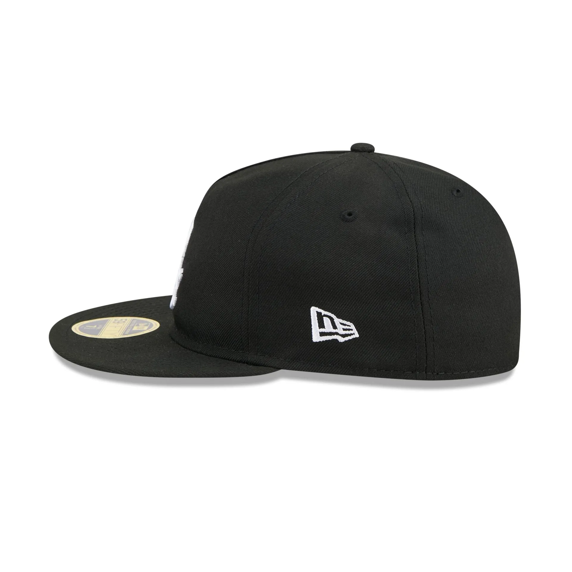Chicago White Sox Easy Retro Crown 59FIFTY A-Frame Fitted Hat sold by New Era product image thumbnail 4