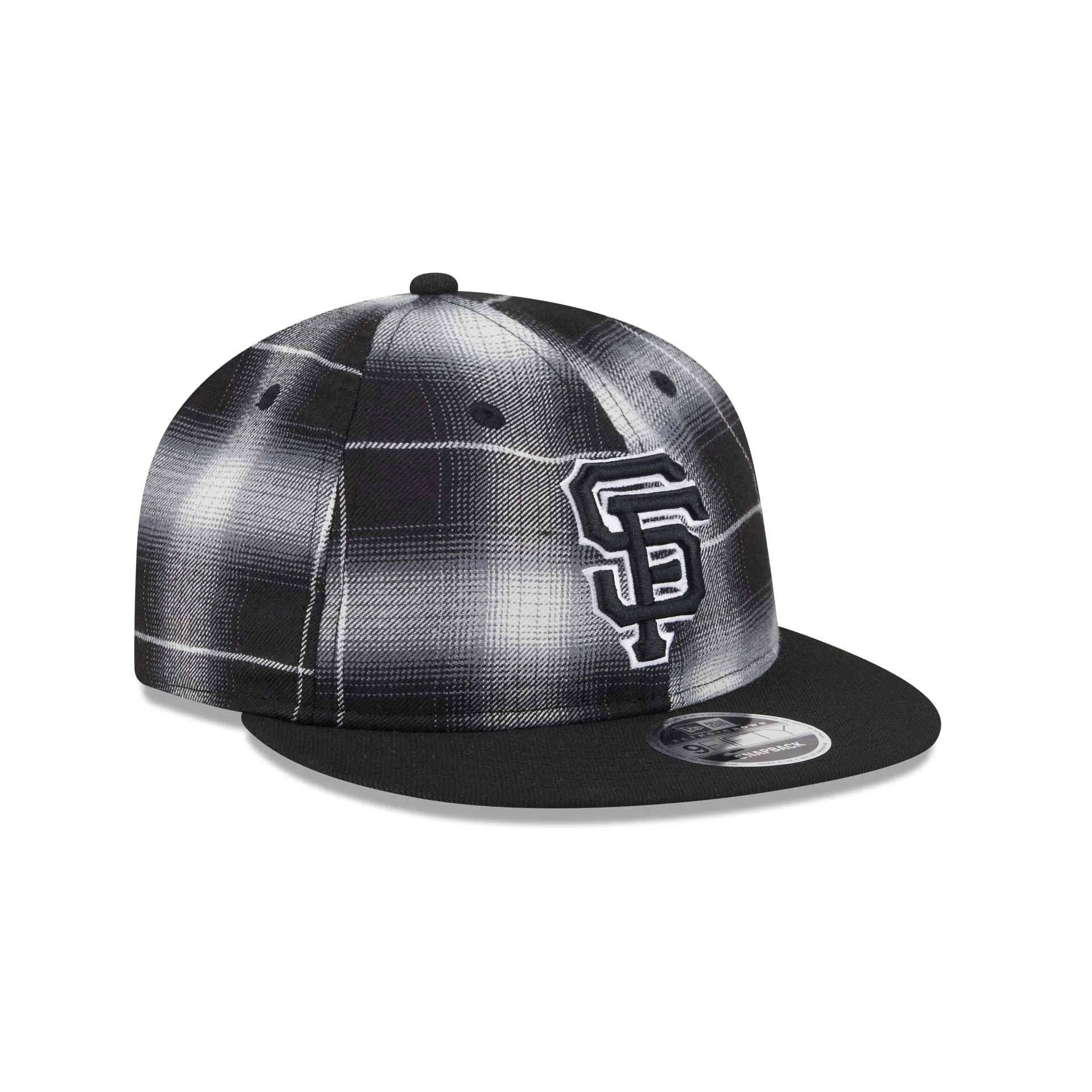 San Francisco Giants Black and White Plaid Retro Crown 9FIFTY Snapback Hat sold by New Era product image thumbnail 3
