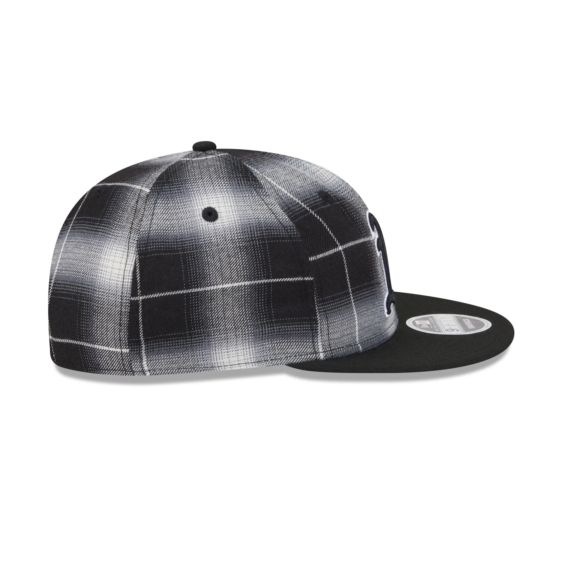 Athletics Black and White Plaid Retro Crown 9FIFTY Snapback Hat sold by New Era product image thumbnail 5