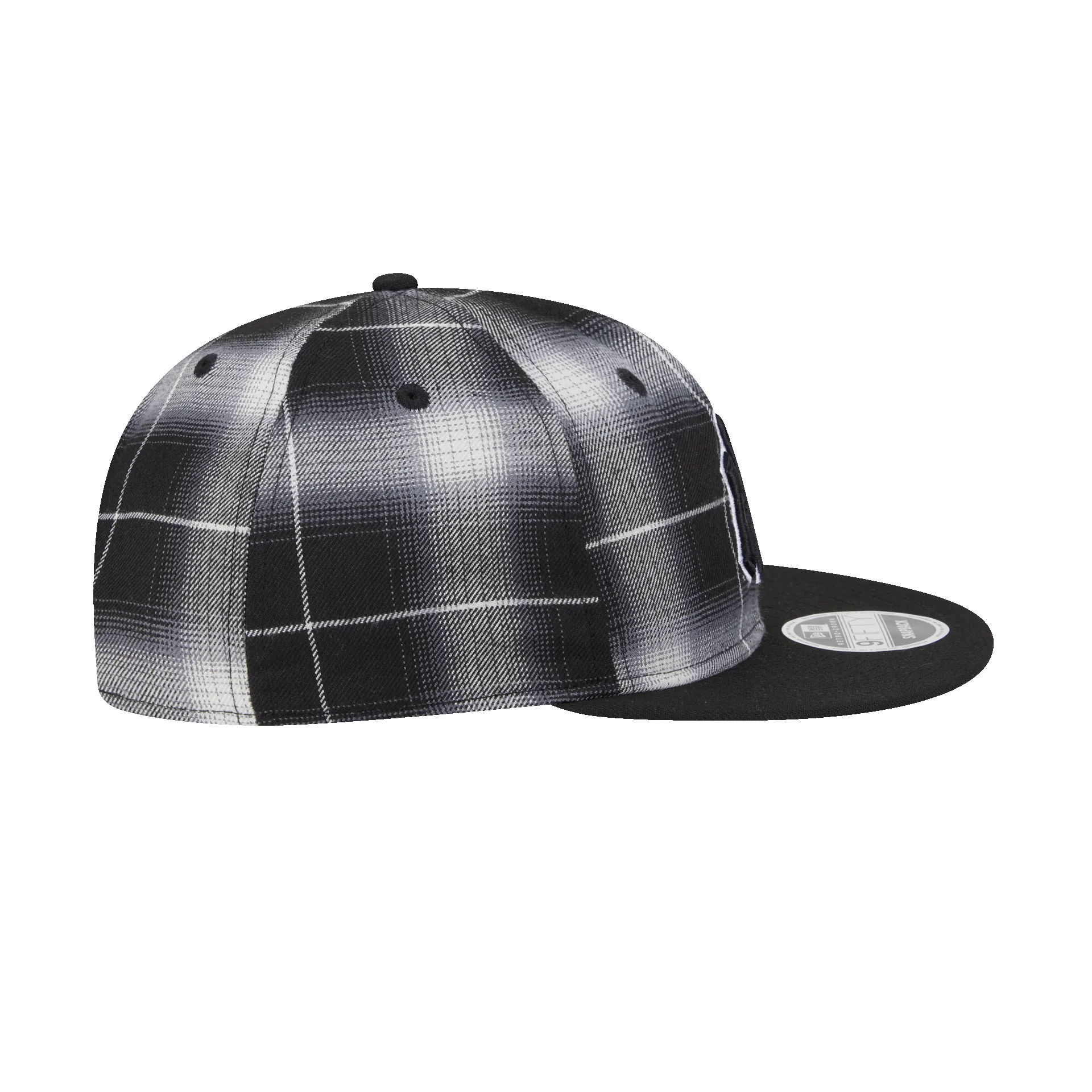 New York Yankees Black and White Plaid Retro Crown 9FIFTY Snapback Hat sold by New Era product image thumbnail 5