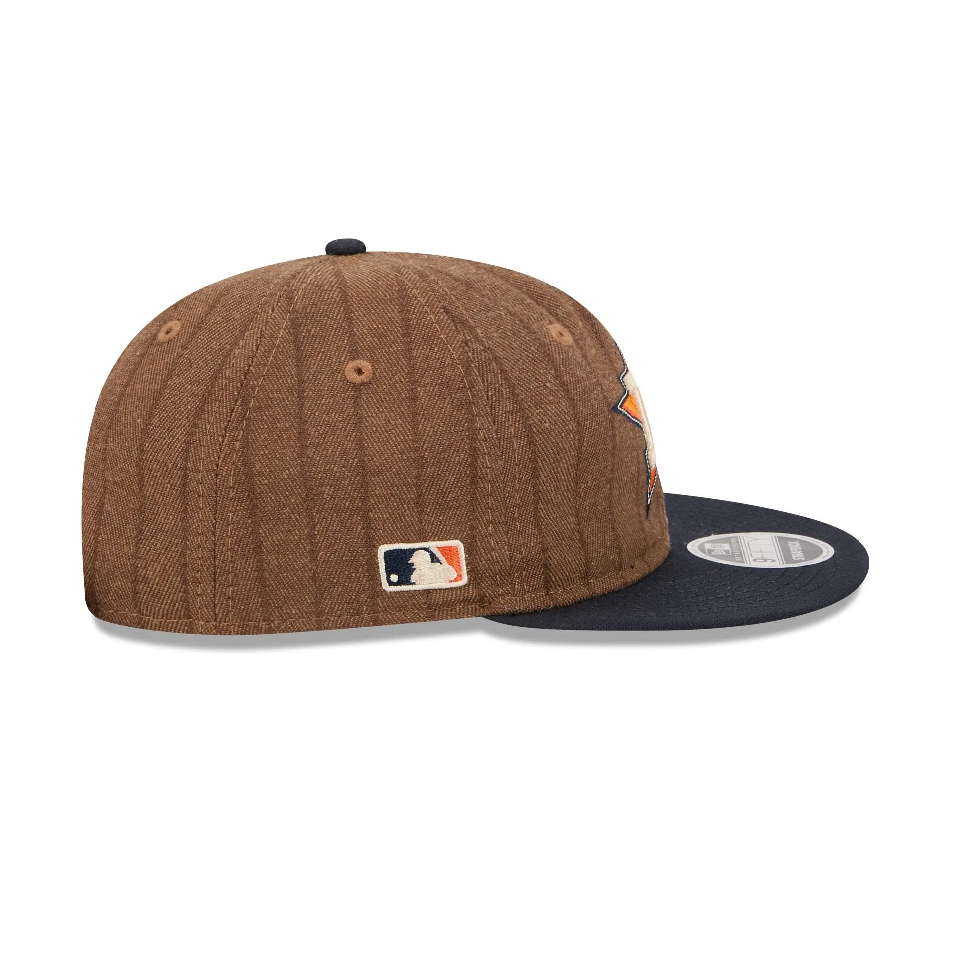 Houston Astros Three Looms Wool Pinstripe Retro Crown 9FIFTY Adjustable Hat sold by New Era product image thumbnail 4