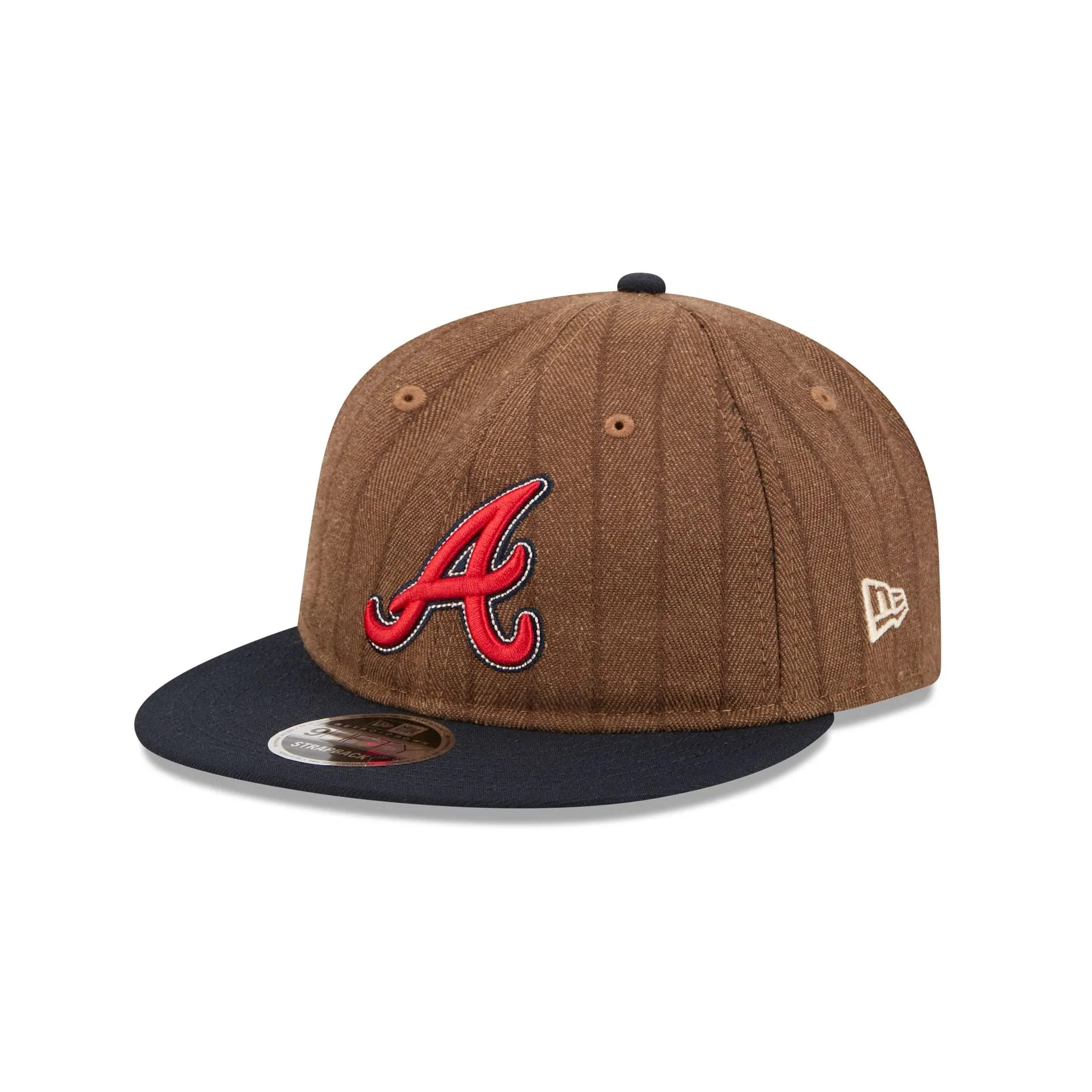 Atlanta Braves Three Looms Wool Pinstripe Retro Crown 9FIFTY Adjustable Hat sold by New Era product image thumbnail 3