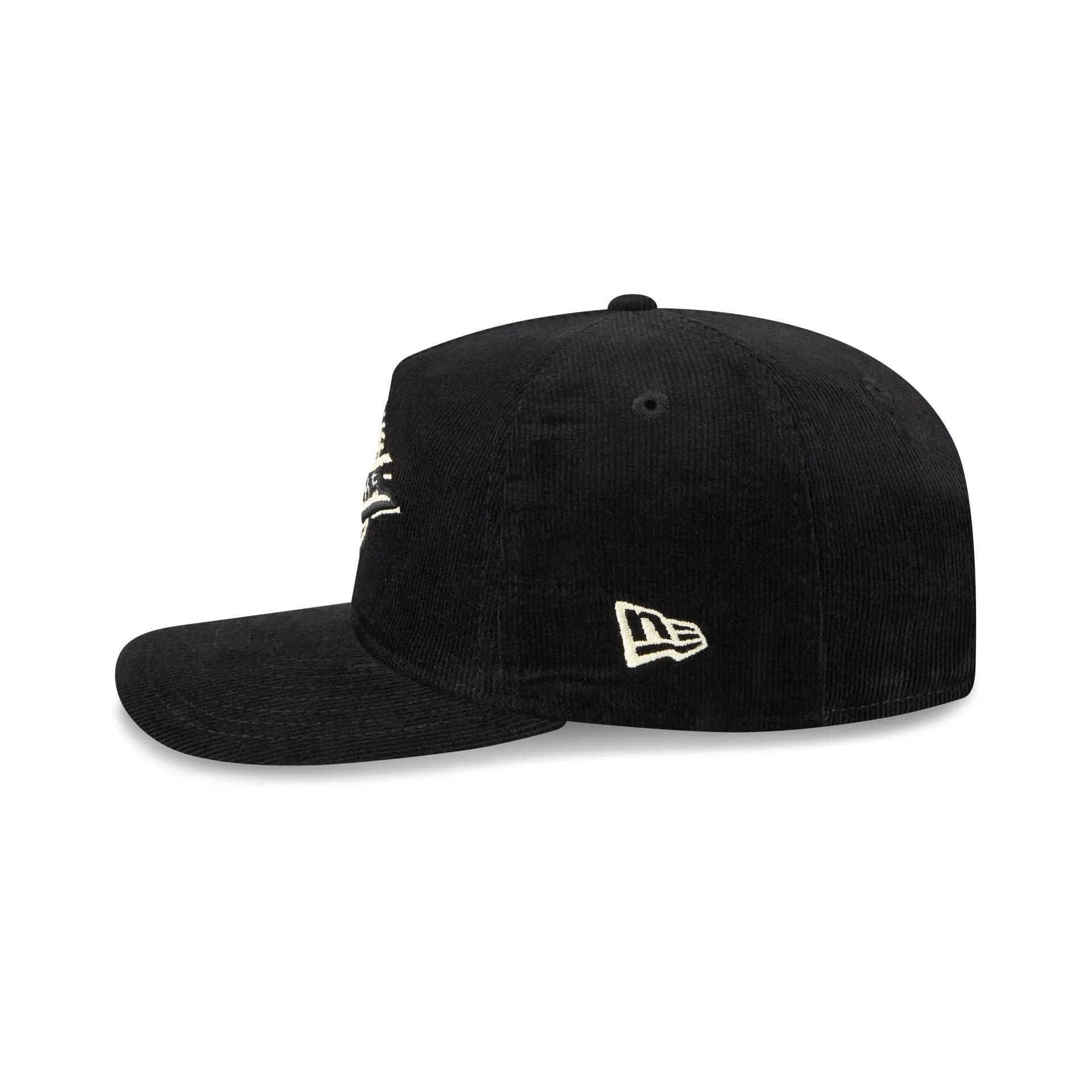 Vancouver Canucks Nostalgic Black Corduroy 19TWENTY Adjustable Hat sold by New Era product image thumbnail 4