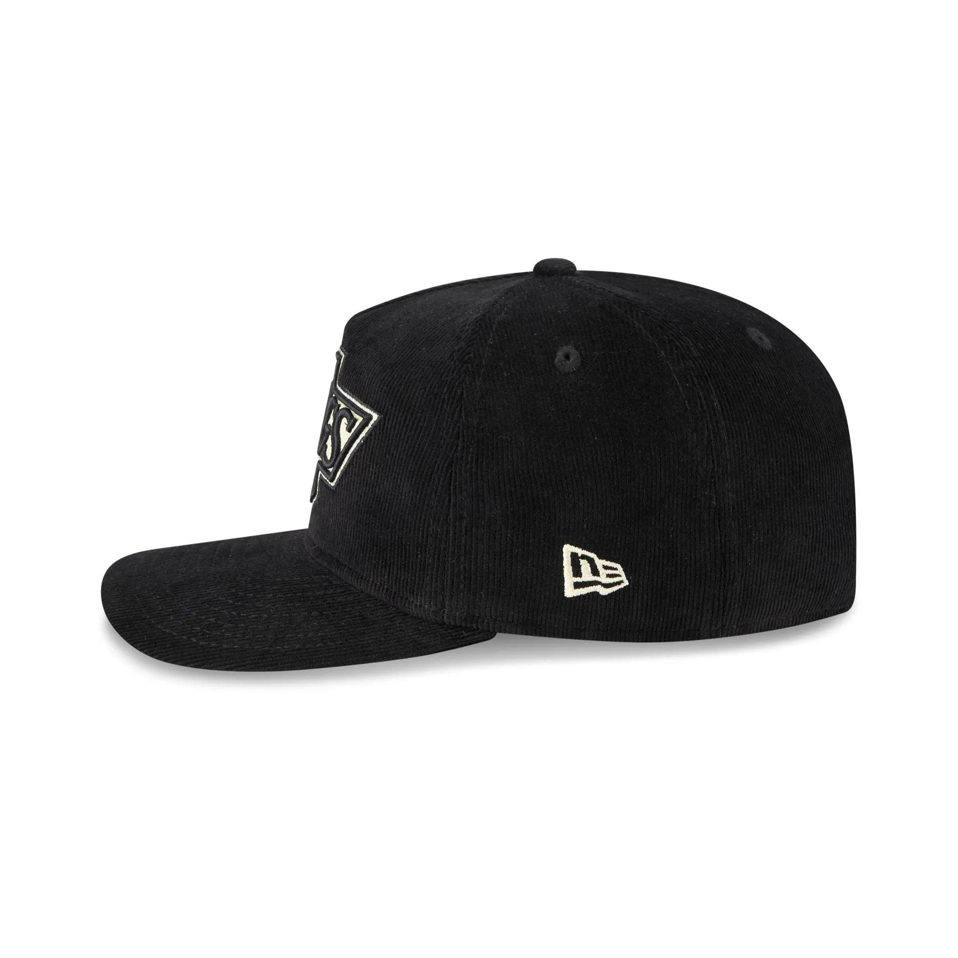 Los Angeles Kings Nostalgic Black Corduroy 19TWENTY Adjustable Hat sold by New Era product image thumbnail 4