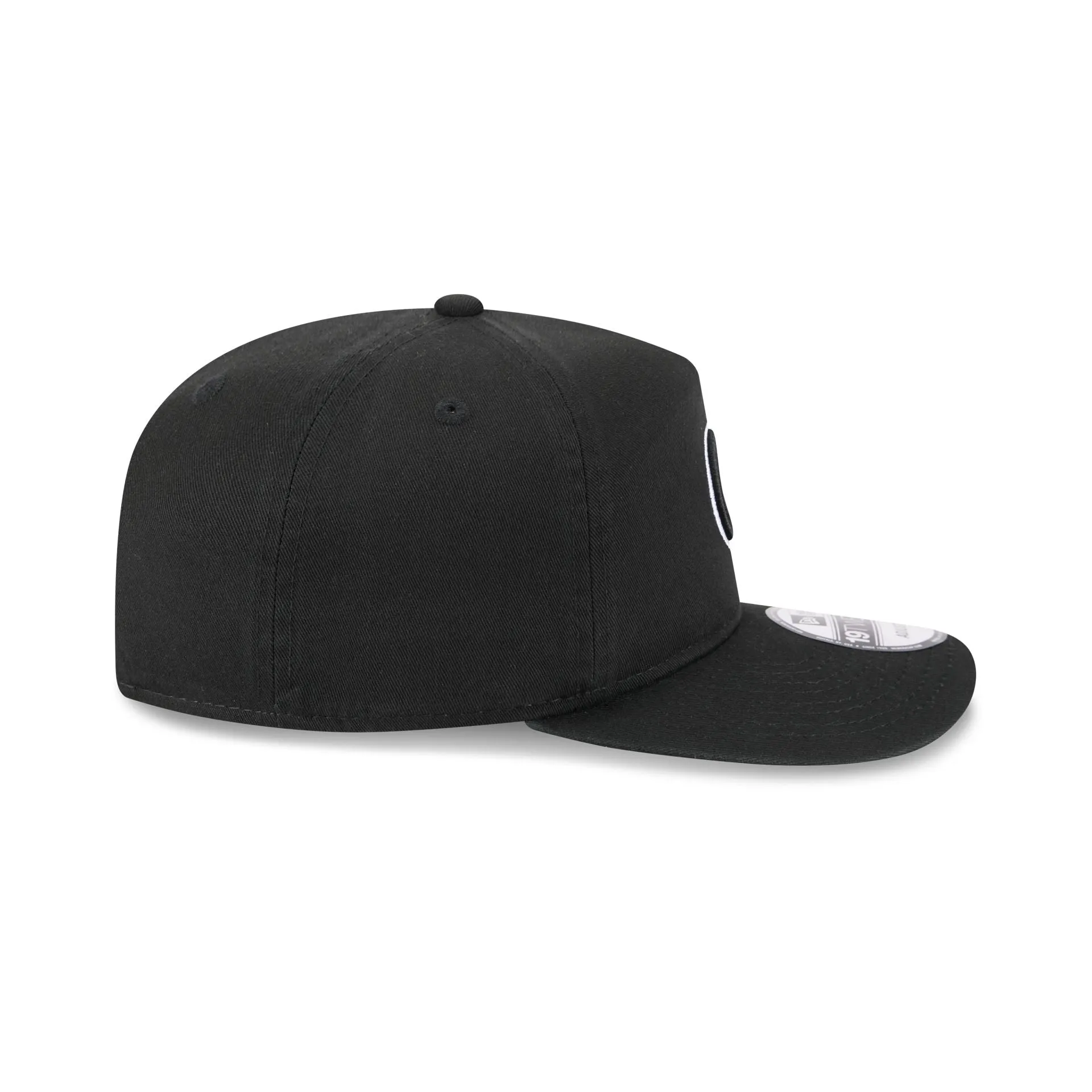 Chicago Cubs Black and White 19TWENTY Snapback Hat sold by New Era product image thumbnail 5