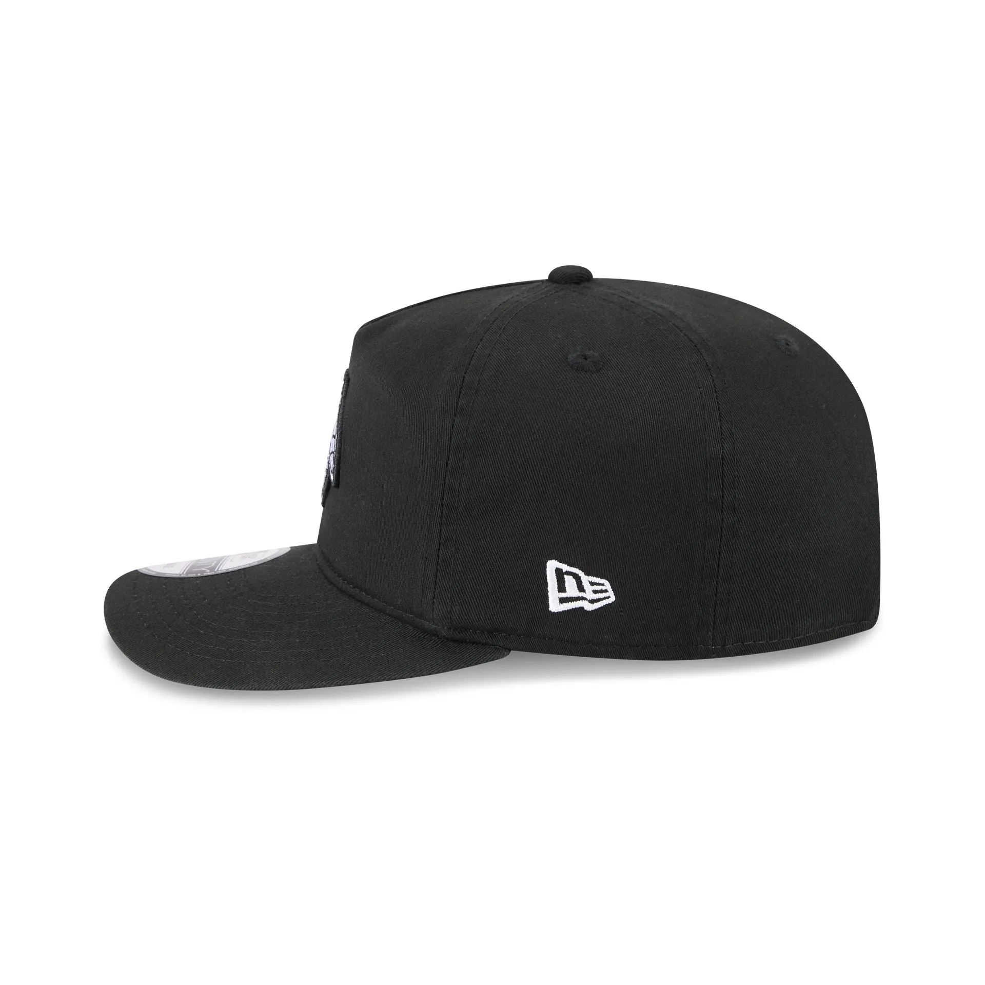 Chicago Blackhawks Black and White 19TWENTY Snapback Hat sold by New Era product image thumbnail 4