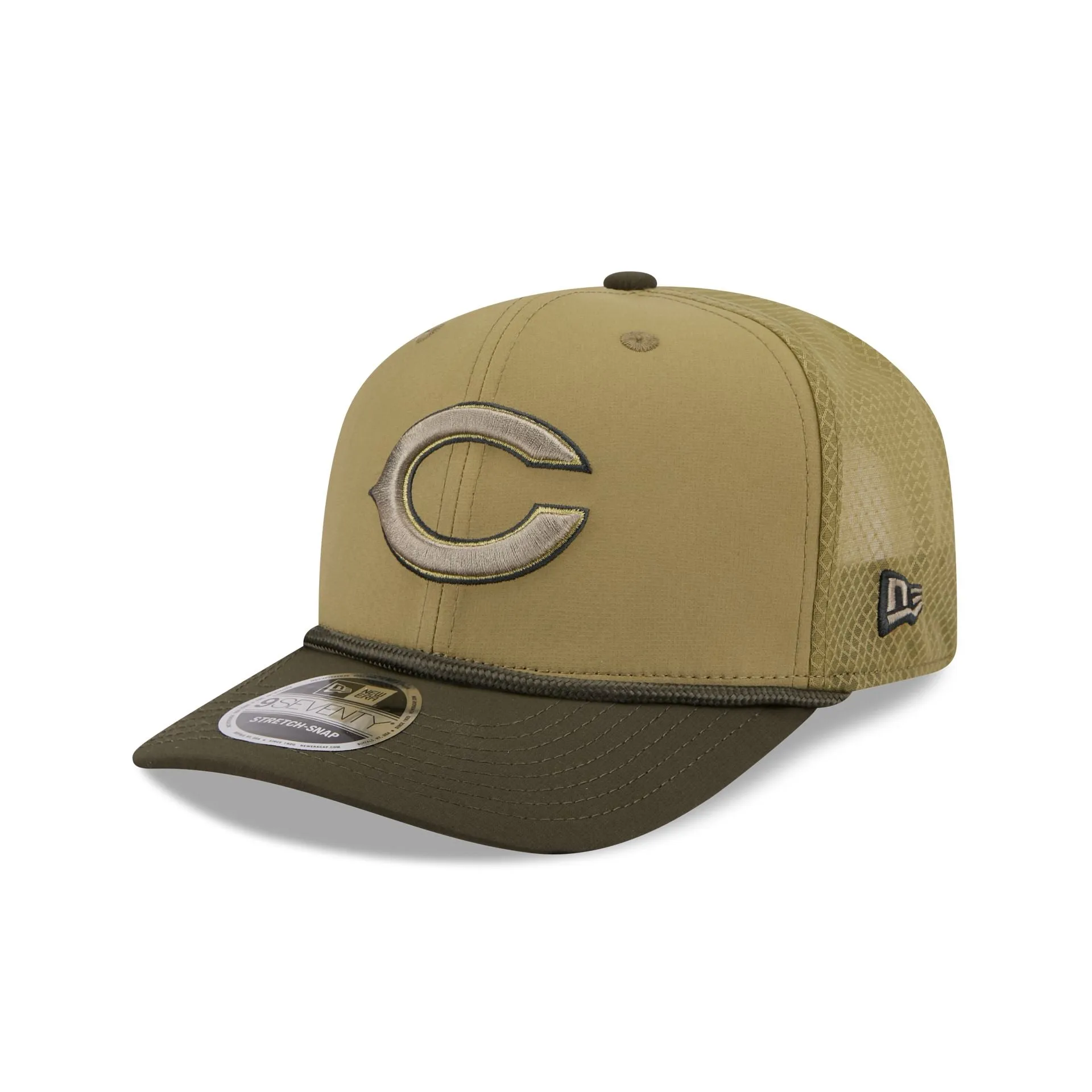 Chicago Bears 2025 Salute to Service 9SEVENTY Trucker Hat sold by New Era product image thumbnail 3