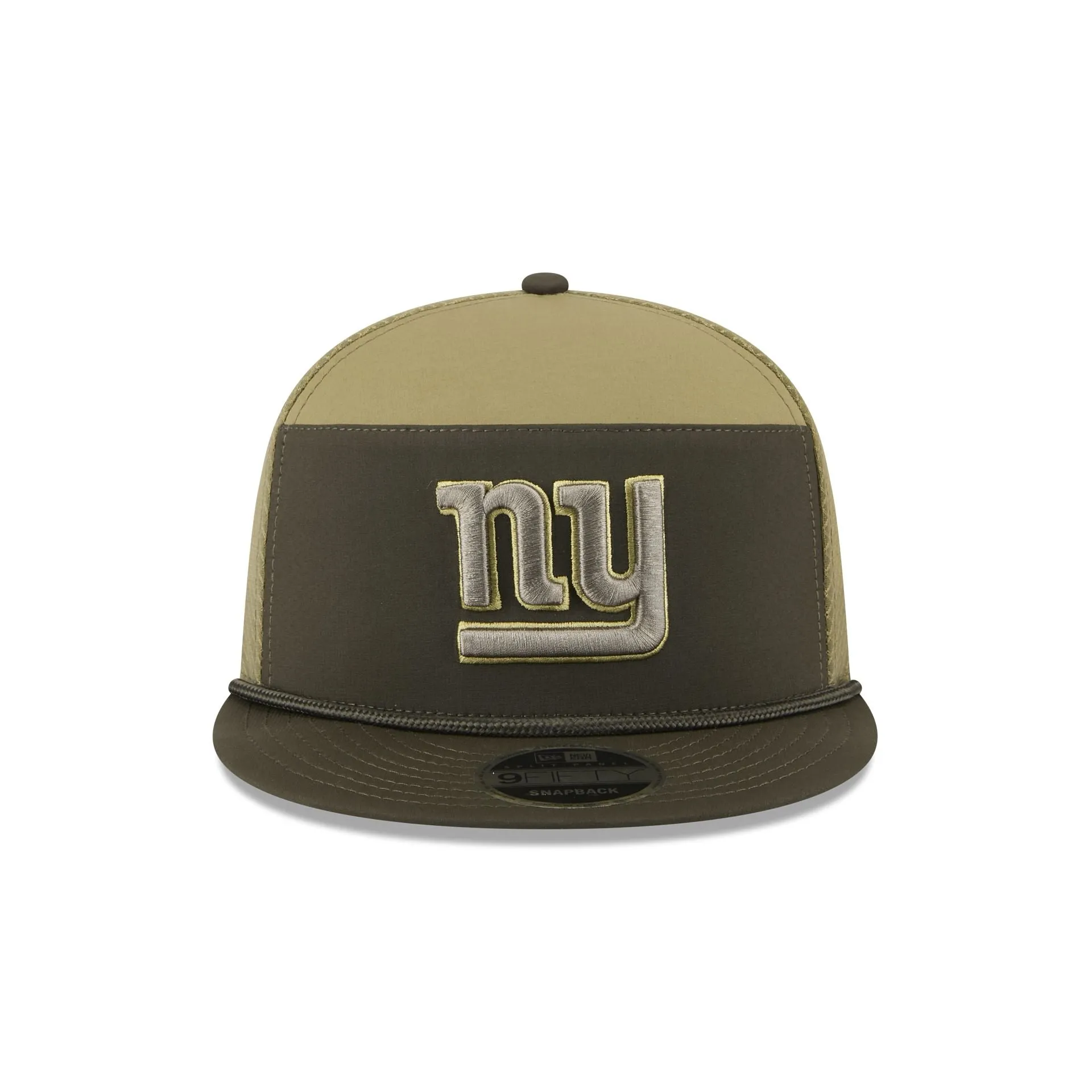 New York Giants 2025 Salute to Service Split Panel 9FIFTY Trucker Hat sold by New Era product image thumbnail 2