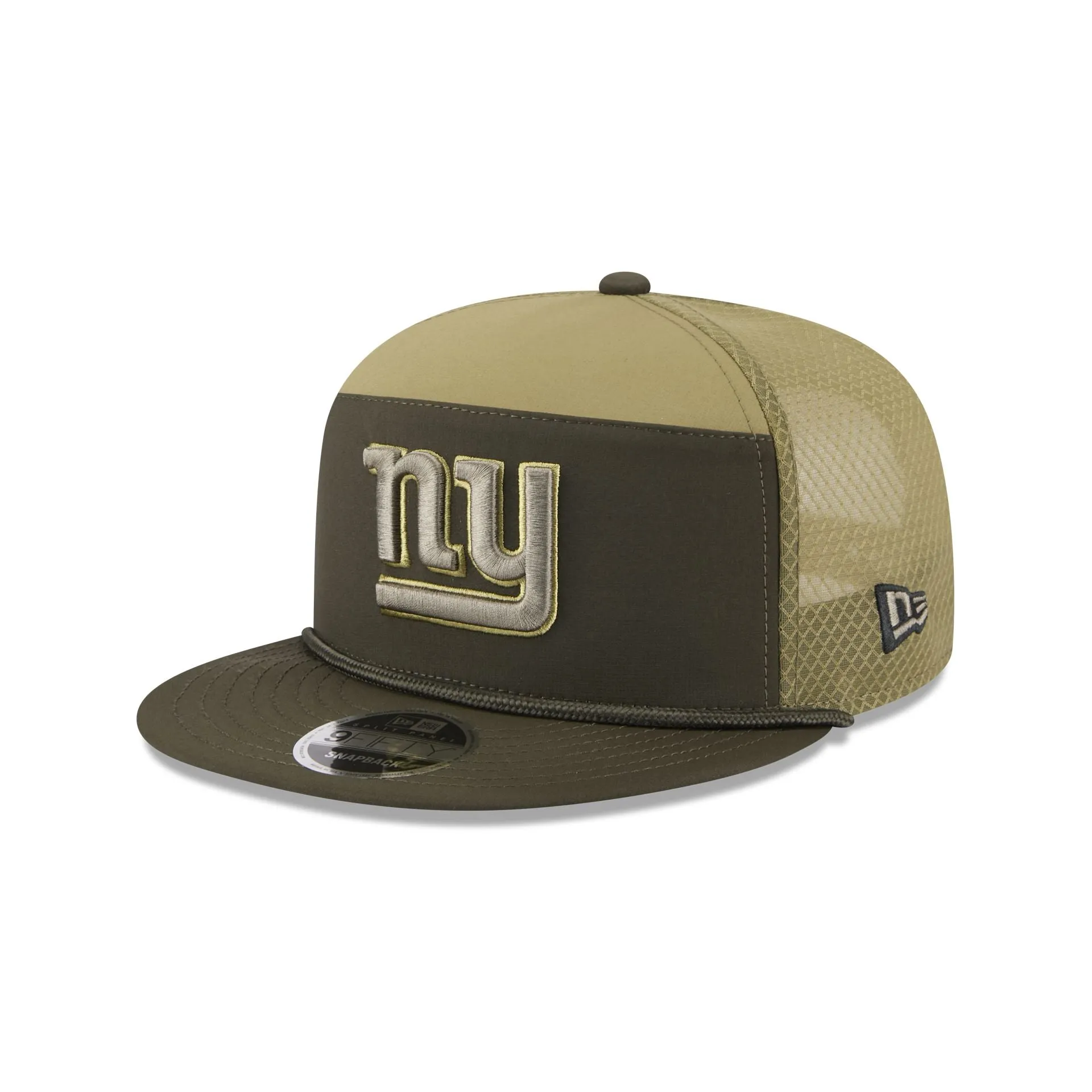 New York Giants 2025 Salute to Service Split Panel 9FIFTY Trucker Hat sold by New Era product image thumbnail 3