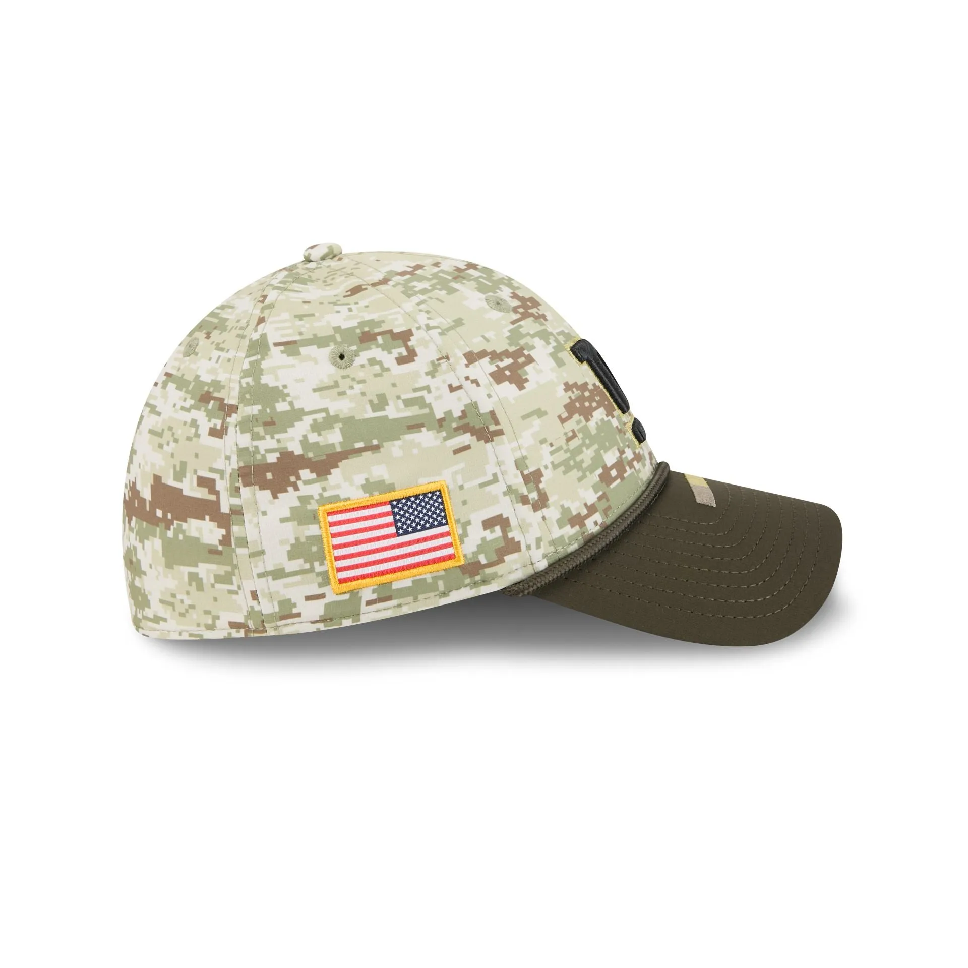 New York Giants 2025 Salute to Service Digi Camo 39THIRTY Stretch Fit Hat sold by New Era product image thumbnail 4