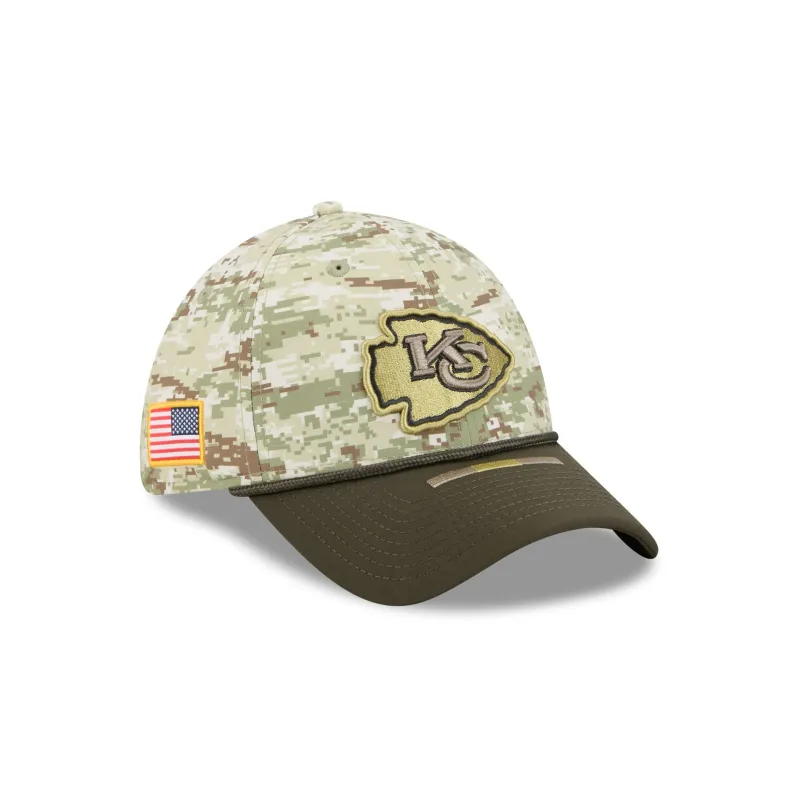 Kansas City Chiefs 2025 Salute to Service Digi Camo 39THIRTY Stretch Fit Hat sold by New Era