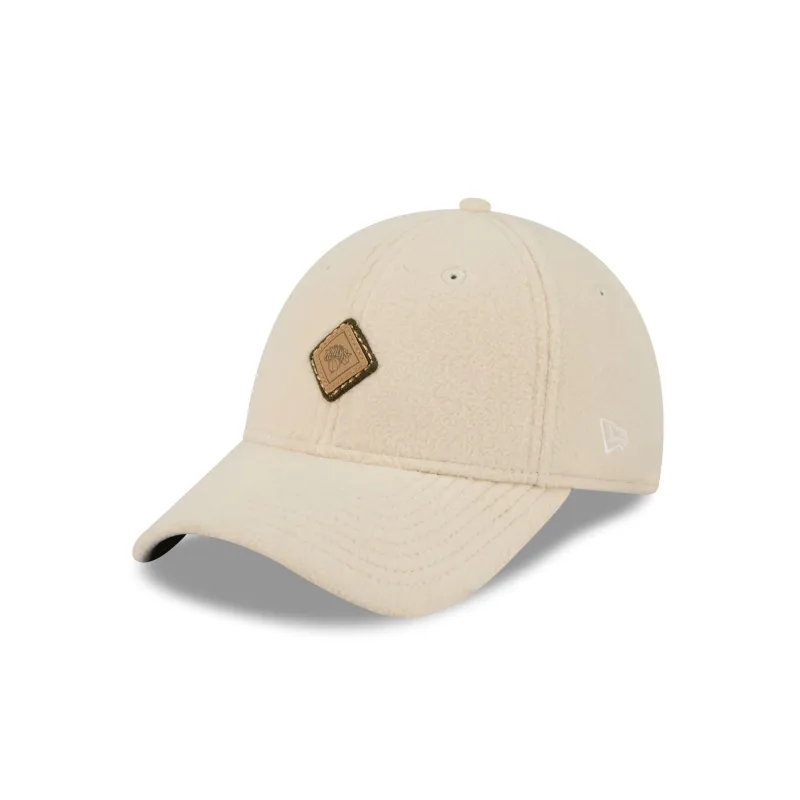 New York Knicks Comfy Women's 9FORTY Adjustable Hat sold by New Era