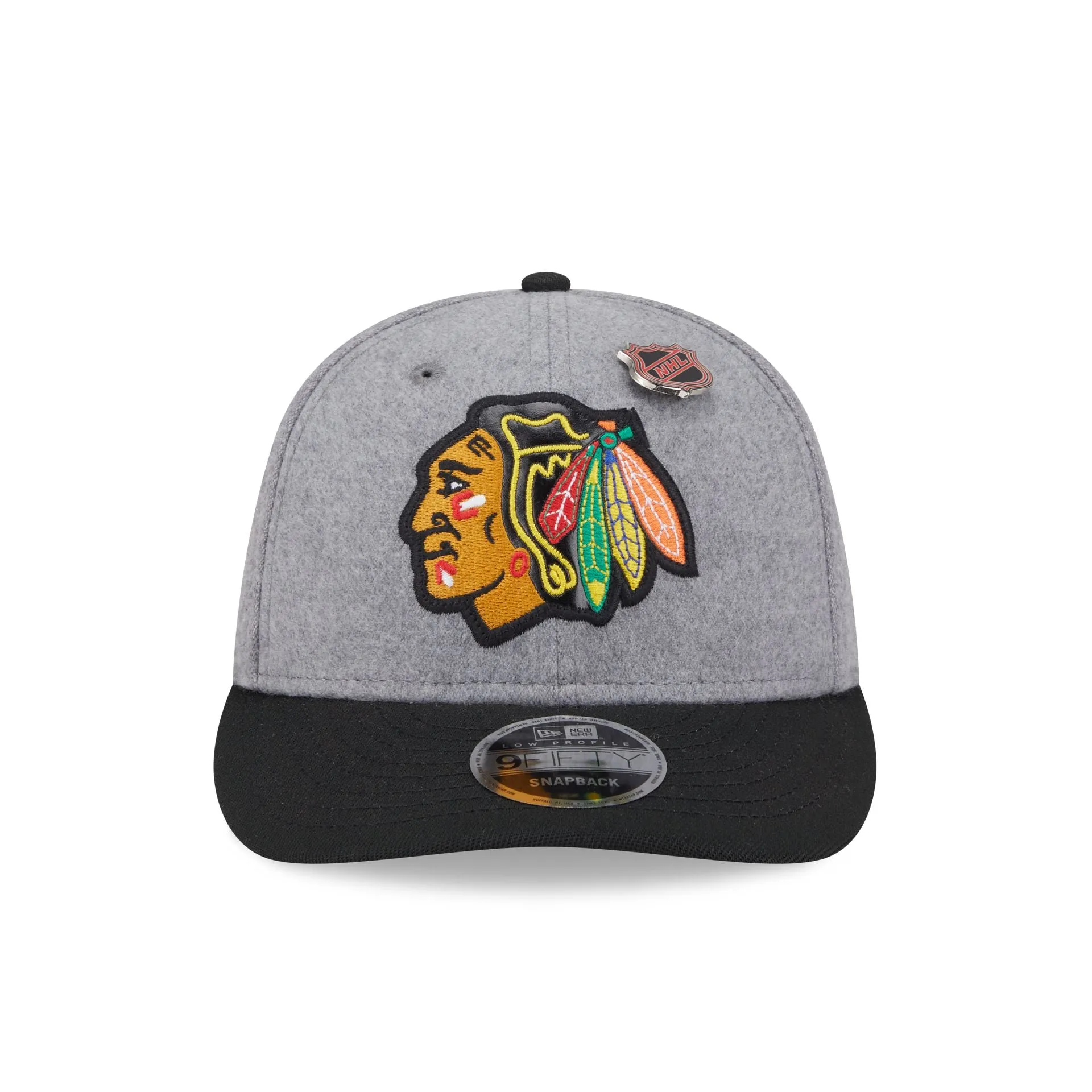 Chicago Blackhawks Heather Gray Wool Low Profile 9FIFTY Snapback Hat sold by New Era product image thumbnail 2