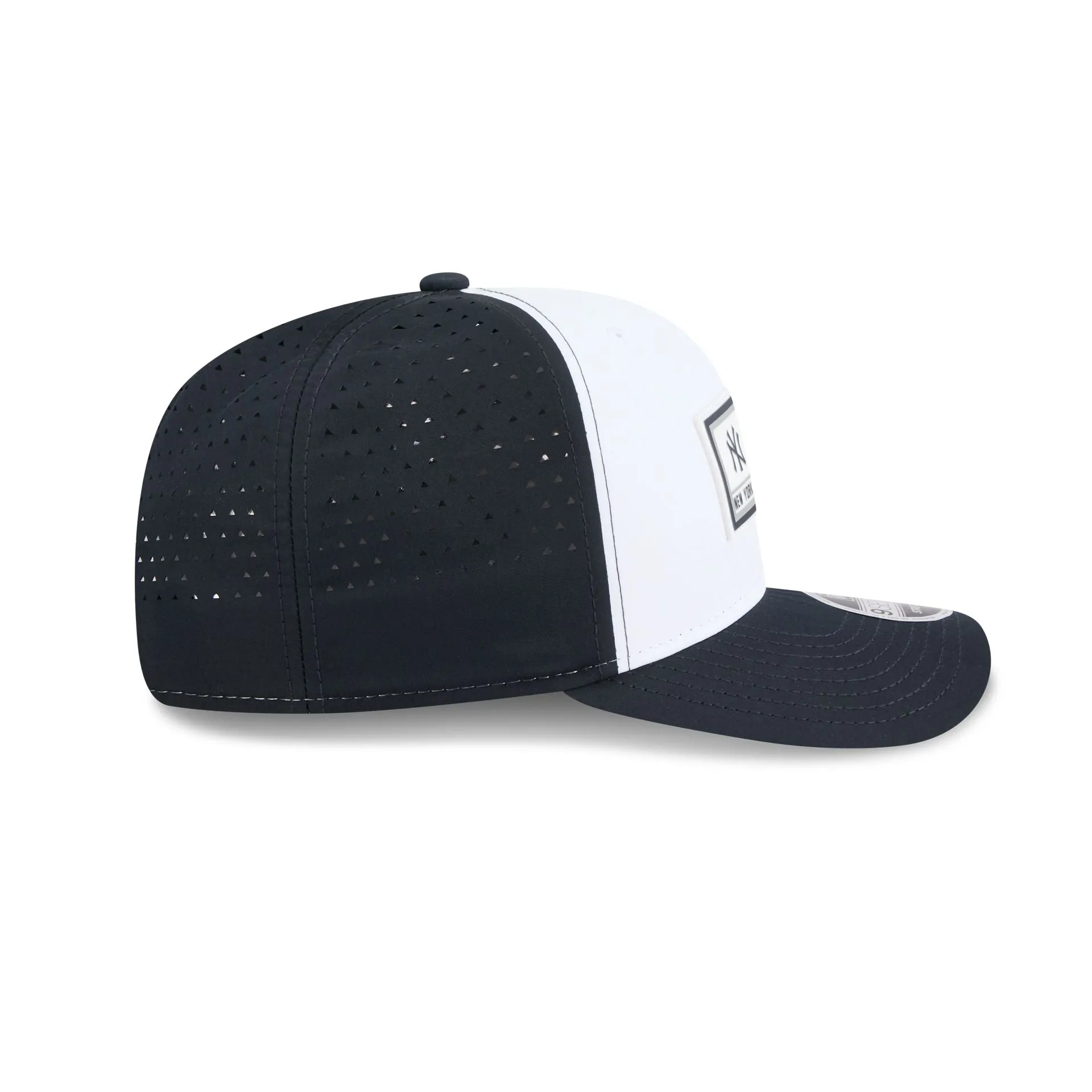 New York Yankees Est. Patch 9SEVENTY Stretch-Snap Hat sold by New Era product image thumbnail 5