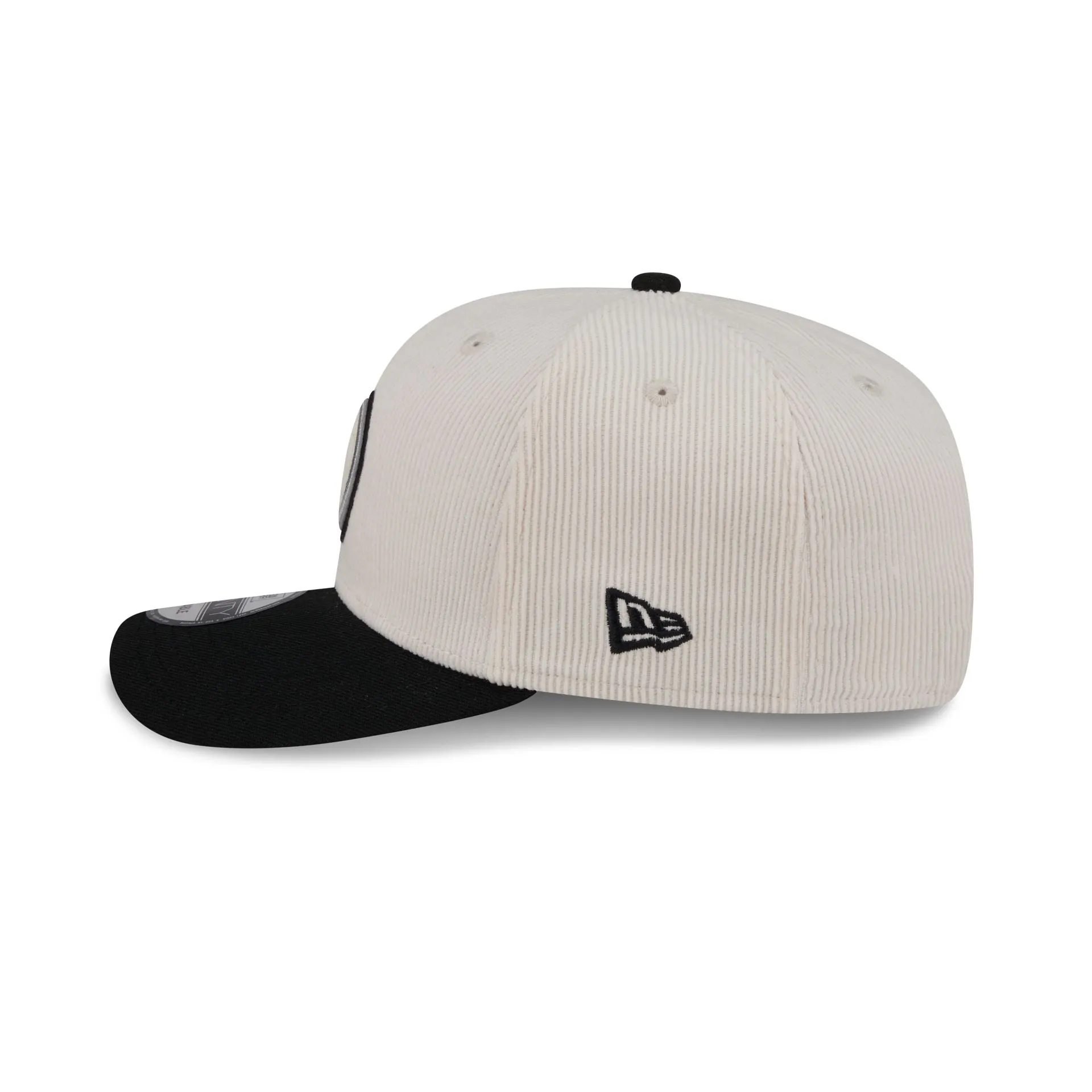 Chicago White Sox Loyal Corduroy 9SEVENTY Stretch-Snap Hat sold by New Era product image thumbnail 5