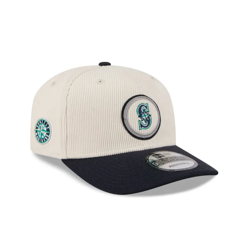 Seattle Mariners Loyal Corduroy 9SEVENTY Stretch-Snap Hat sold by New Era
