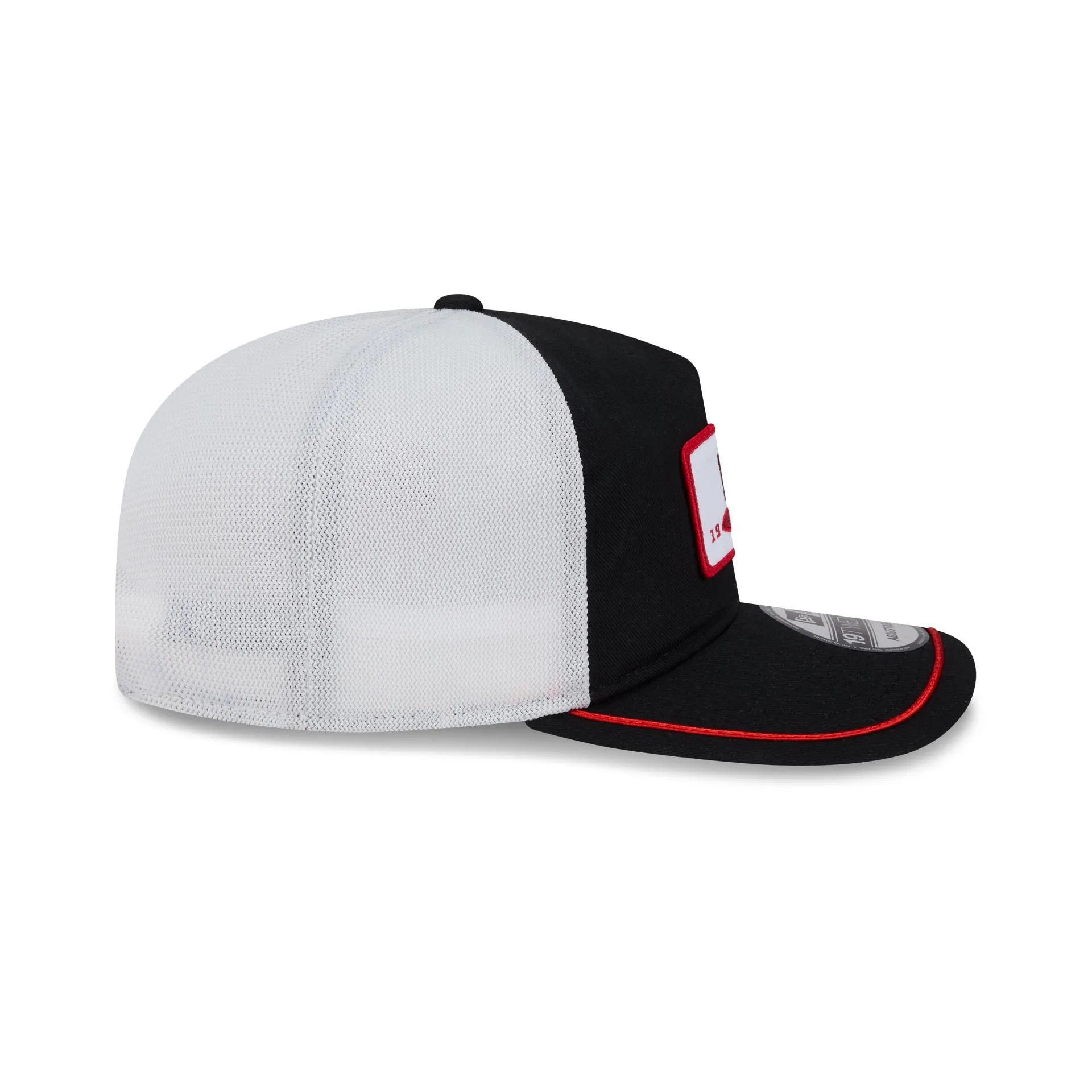 Chicago Bulls Patch 19TWENTY Trucker Hat sold by New Era product image thumbnail 5