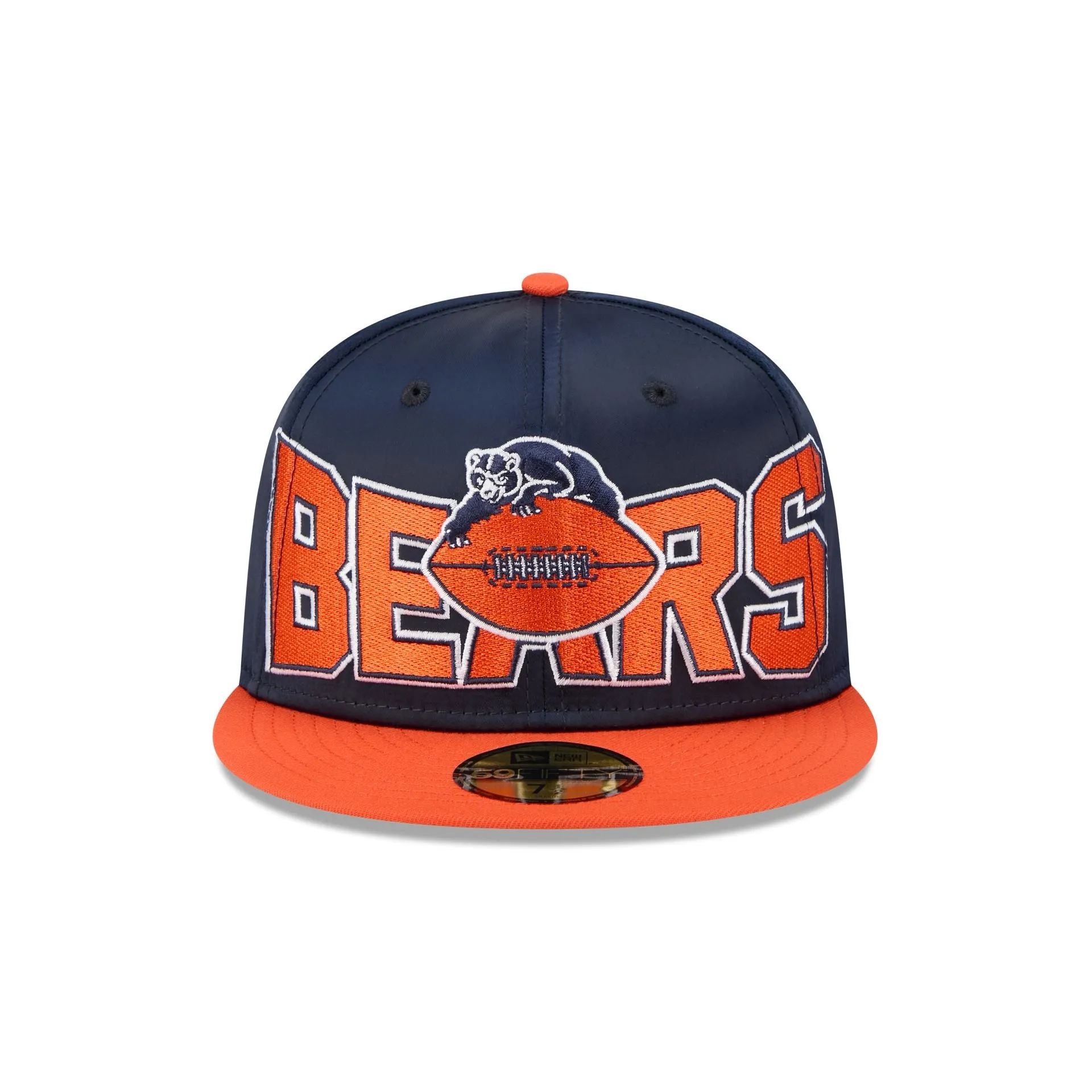 Chicago Bears Bold Satin 59FIFTY Fitted Hat sold by New Era product image thumbnail 2