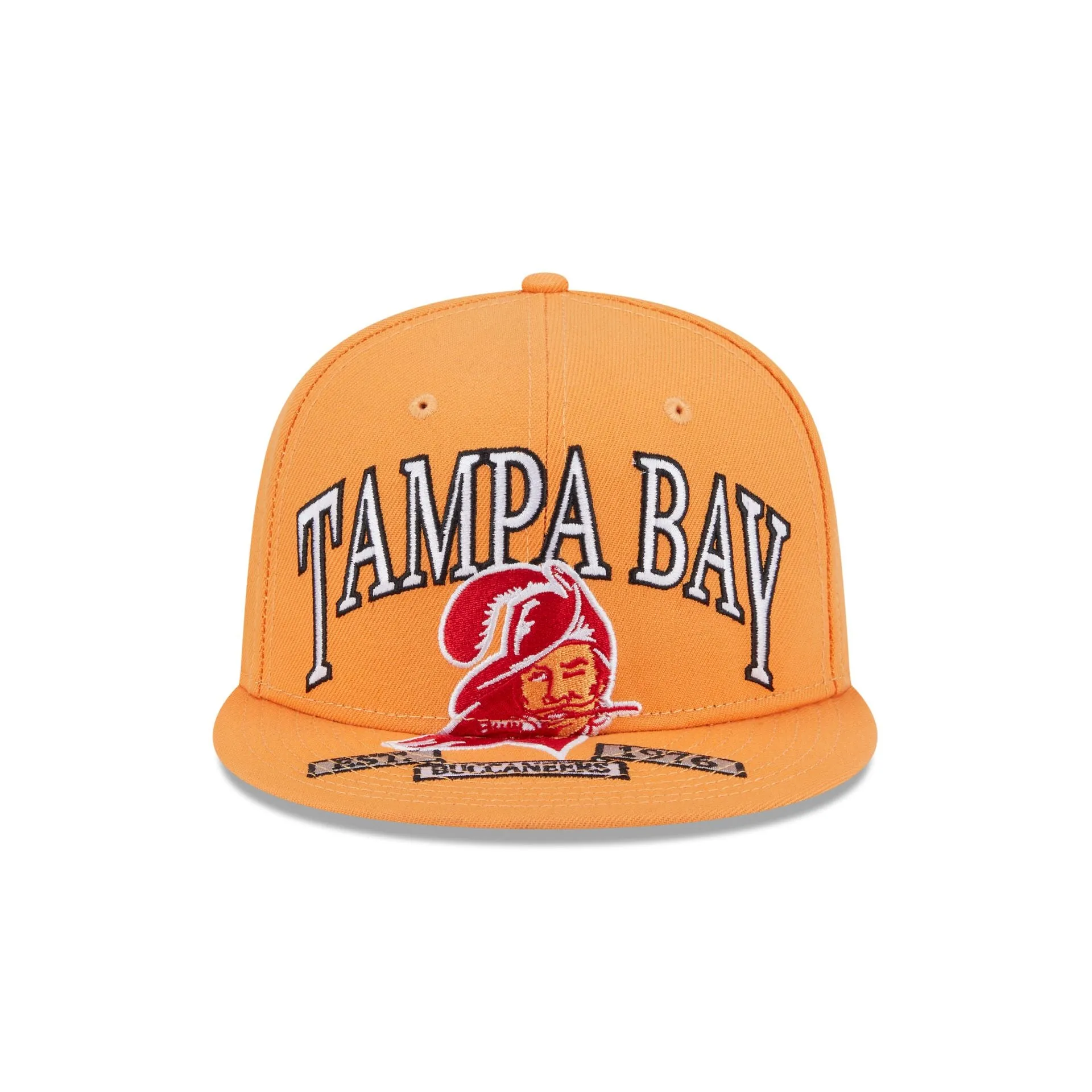Tampa Bay Buccaneers Oversized 59FIFTY Fitted Hat sold by New Era product image thumbnail 2