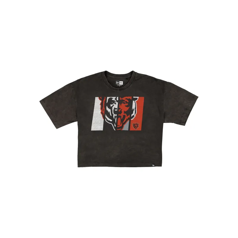 Chicago Bears Sport Night Black Cropped Women's T-Shirt sold by New Era