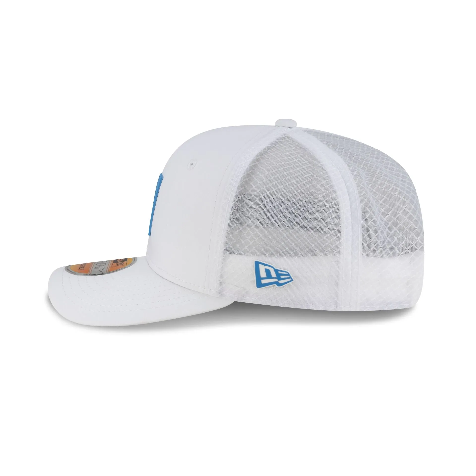 Los Angeles Chargers 2025 Sideline Hot Weather White 9SEVENTY Trucker Hat sold by New Era product image thumbnail 4