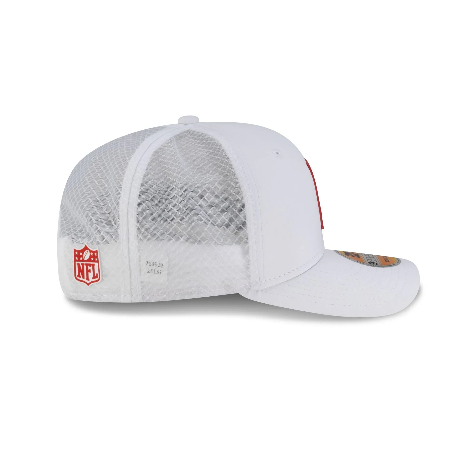 Kansas City Chiefs 2025 Sideline Hot Weather White 9SEVENTY Trucker Hat sold by New Era product image thumbnail 5