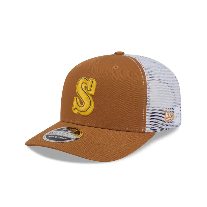 Seattle Mariners Bronze 9SEVENTY Trucker Hat sold by New Era