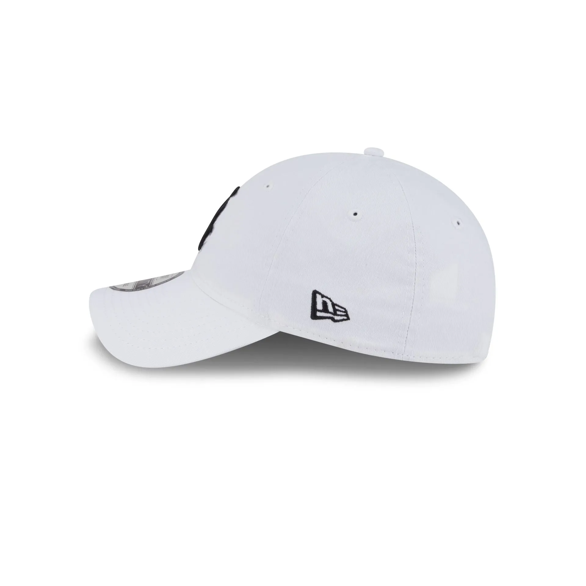 Chicago White Sox White 9TWENTY Adjustable Hat sold by New Era product image thumbnail 4