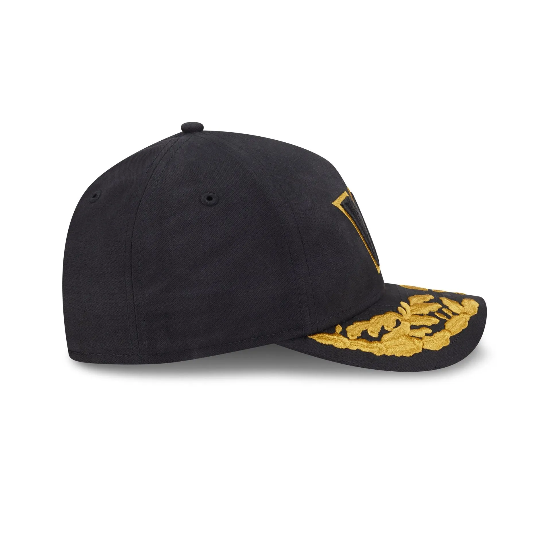 Alpha Industries x Washington Commanders Black 9FORTY M-Crown A-Frame Snapback Hat sold by New Era product image thumbnail 5