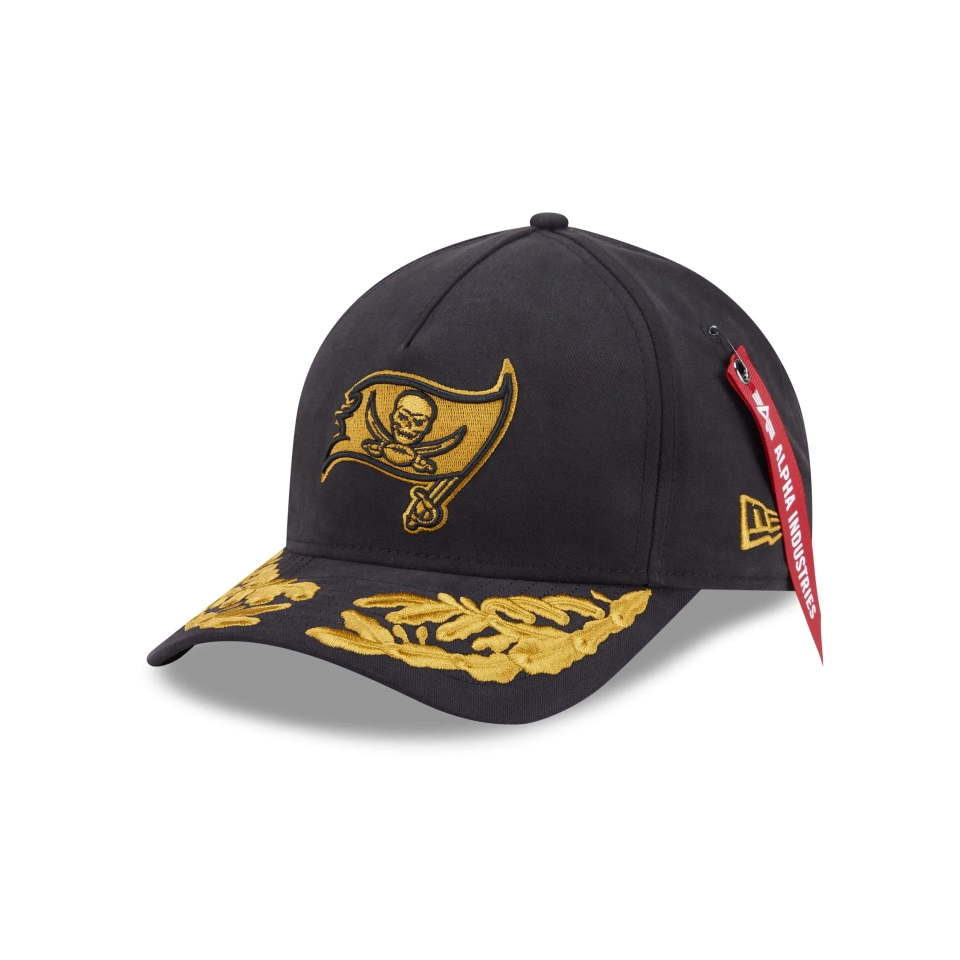 Alpha Industries x Tampa Bay Buccaneers Black 9FORTY M-Crown A-Frame Snapback Hat sold by New Era