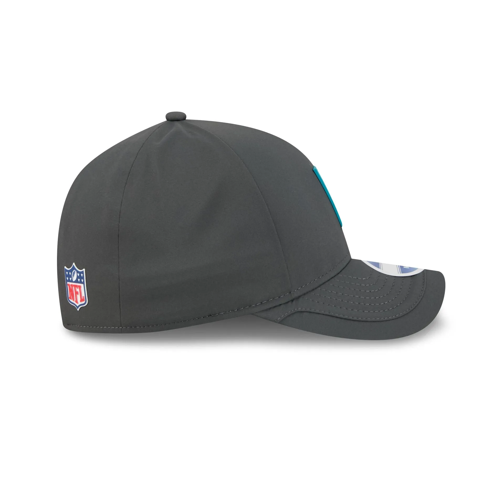 Jacksonville Jaguars 2025 Sideline Cold Weather Steel Clouds 9FORTY M-Crown Snapback Hat sold by New Era product image thumbnail 5